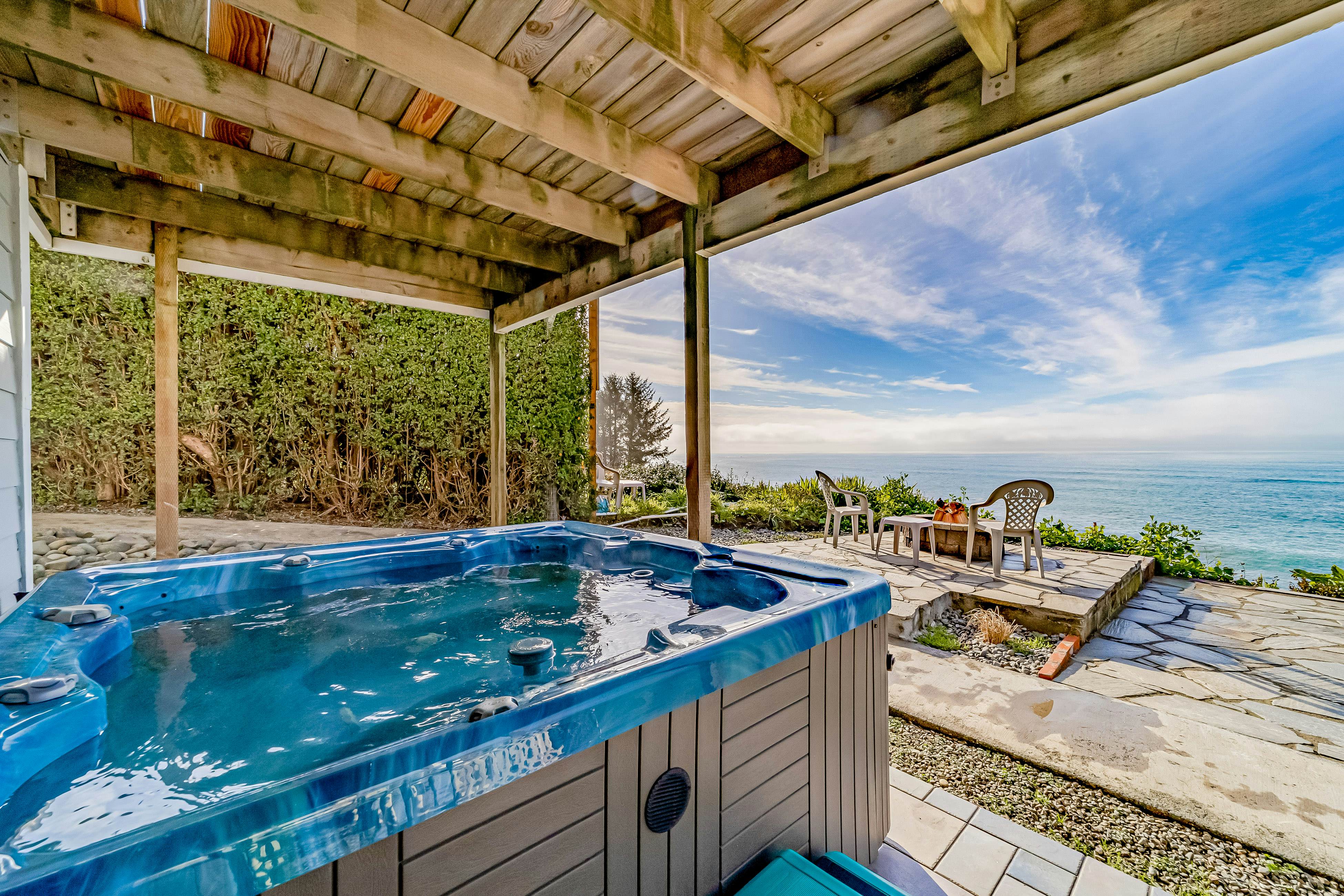 Brookings Oceanfront Estate