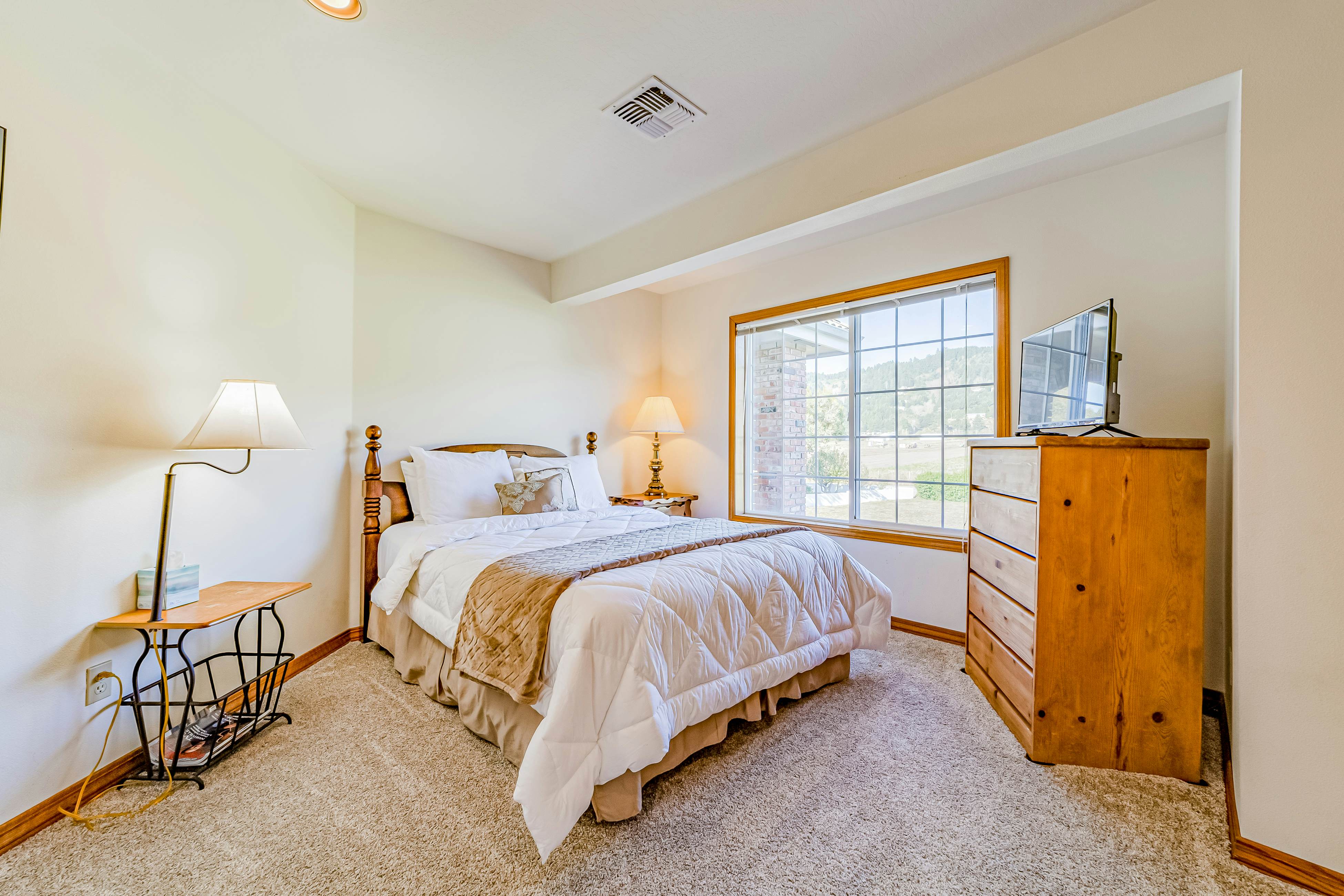 Brookings Oceanfront Estate