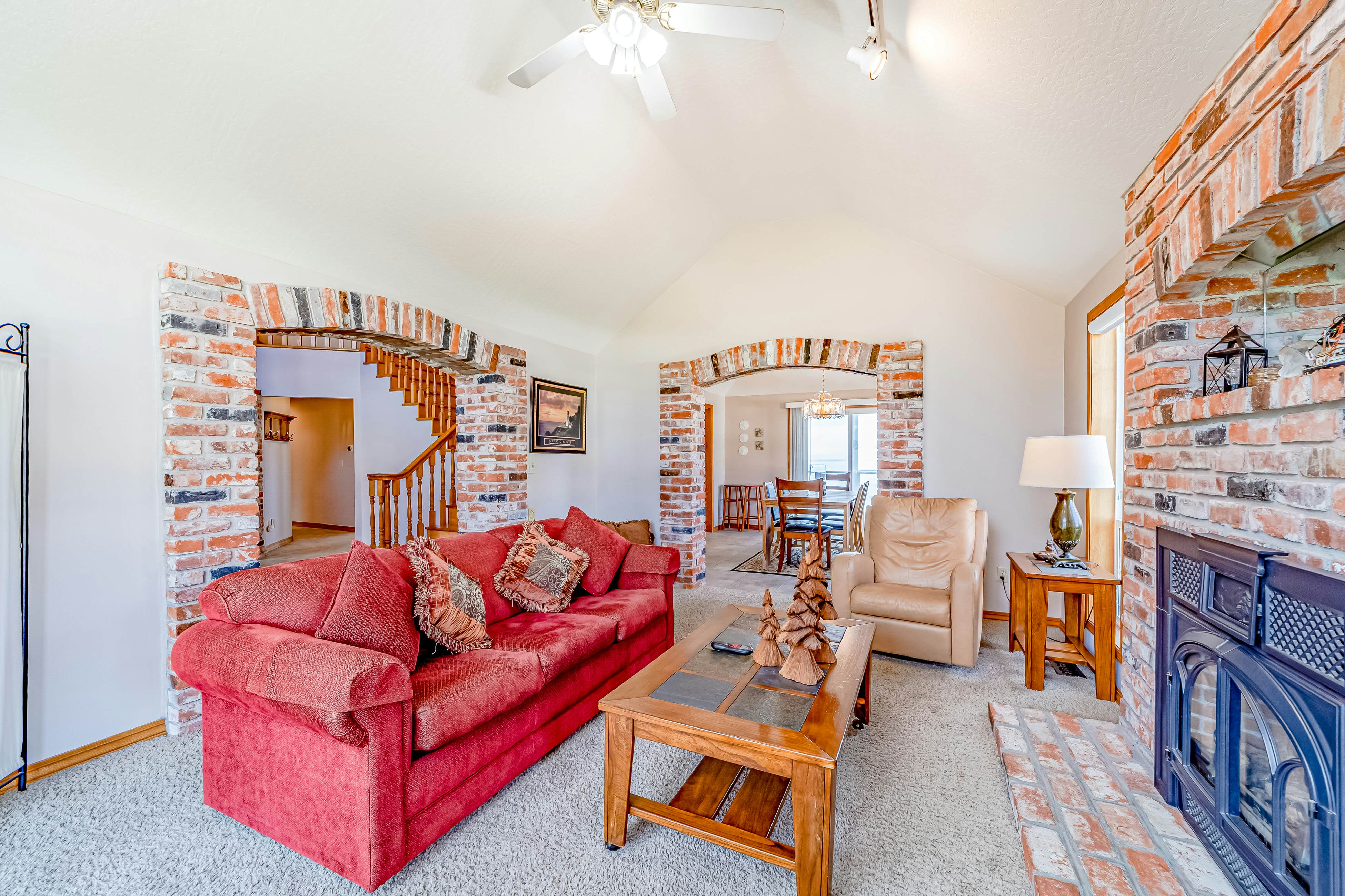 Brookings Oceanfront Estate 5 BD Brookings, OR Vacation Rental Vacasa