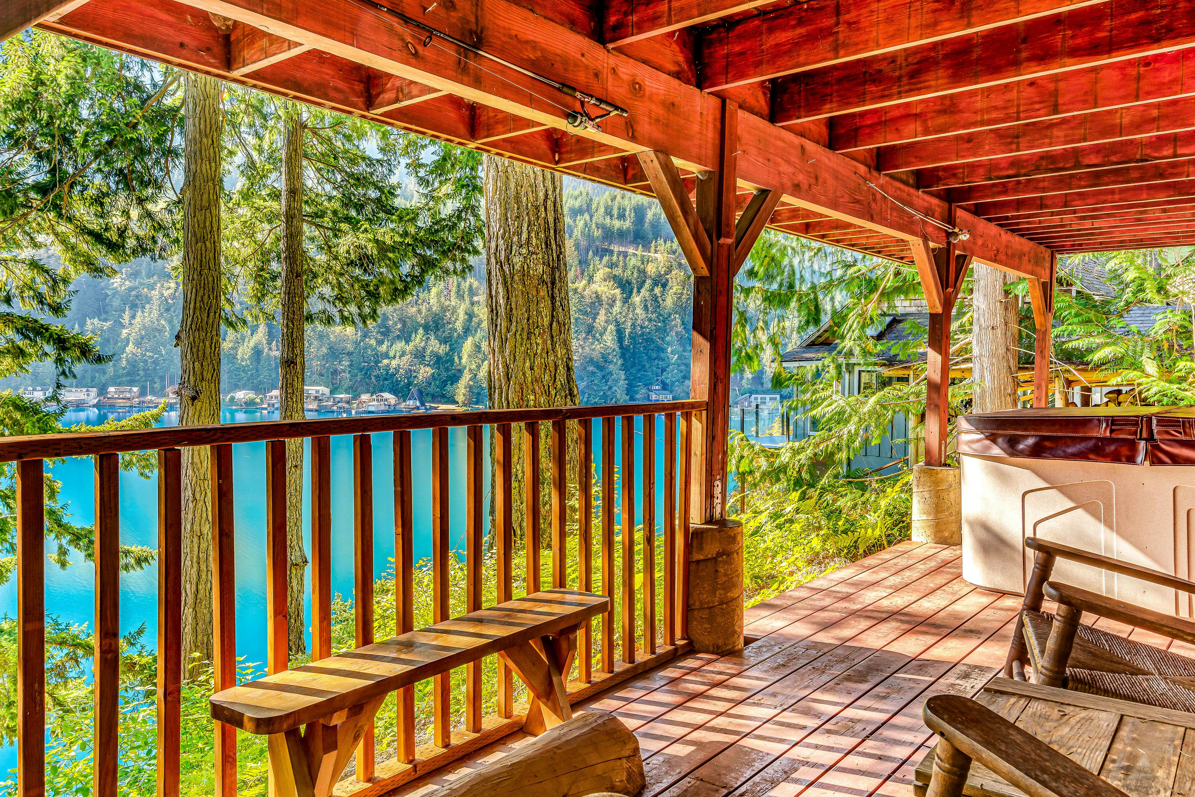 Eagle's Nest on Lake Sutherland