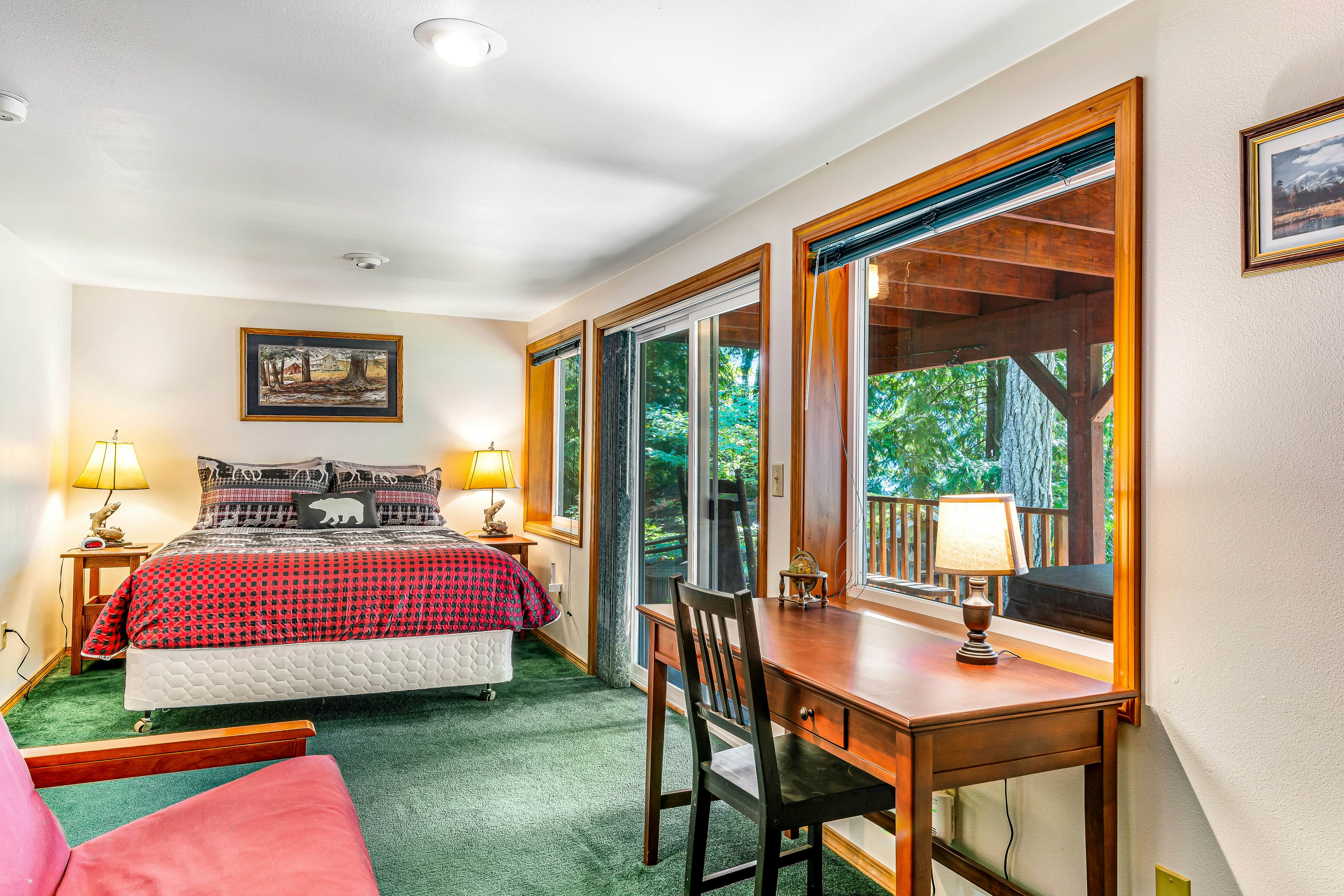 Eagle's Nest on Lake Sutherland