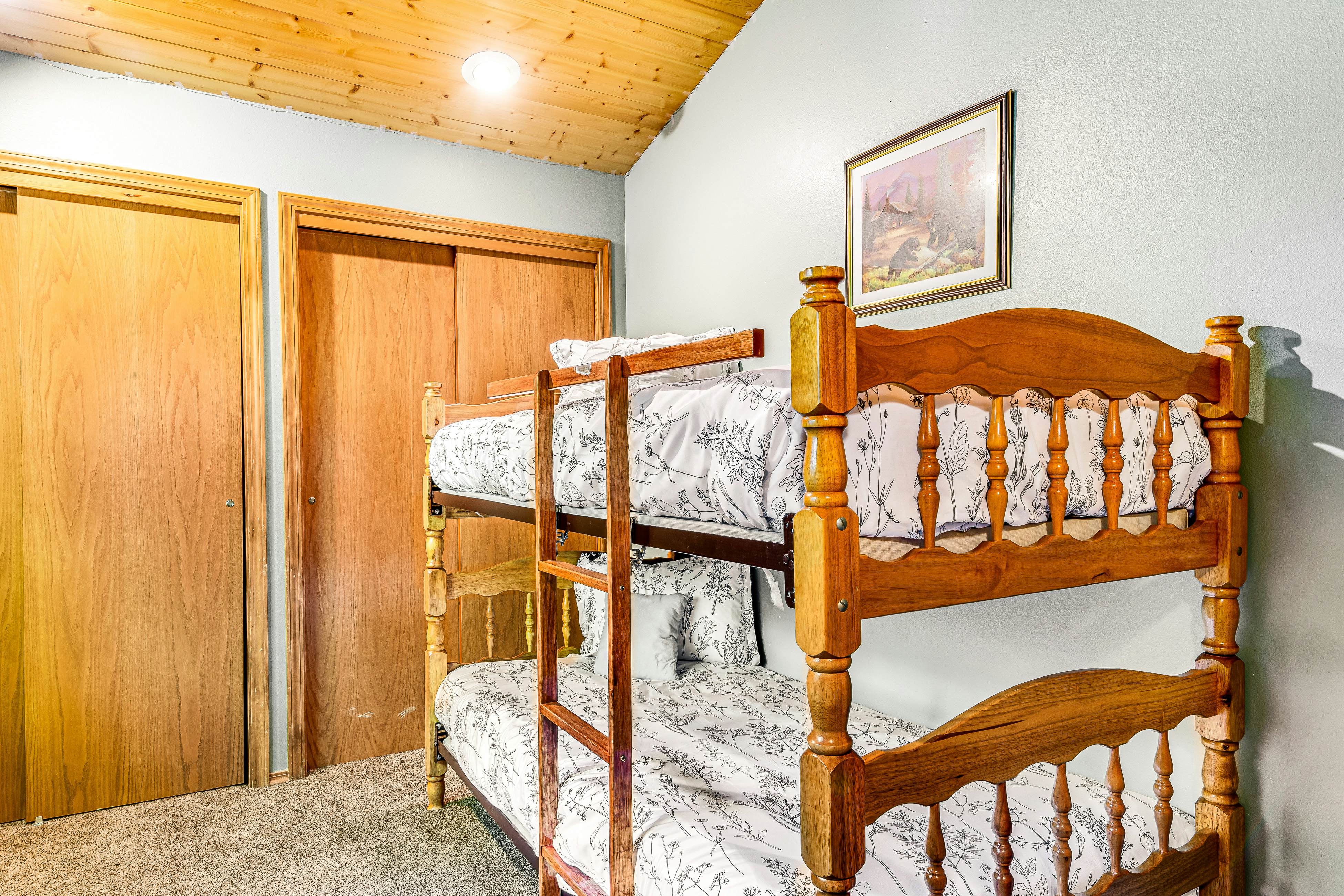 Eagle's Nest on Lake Sutherland