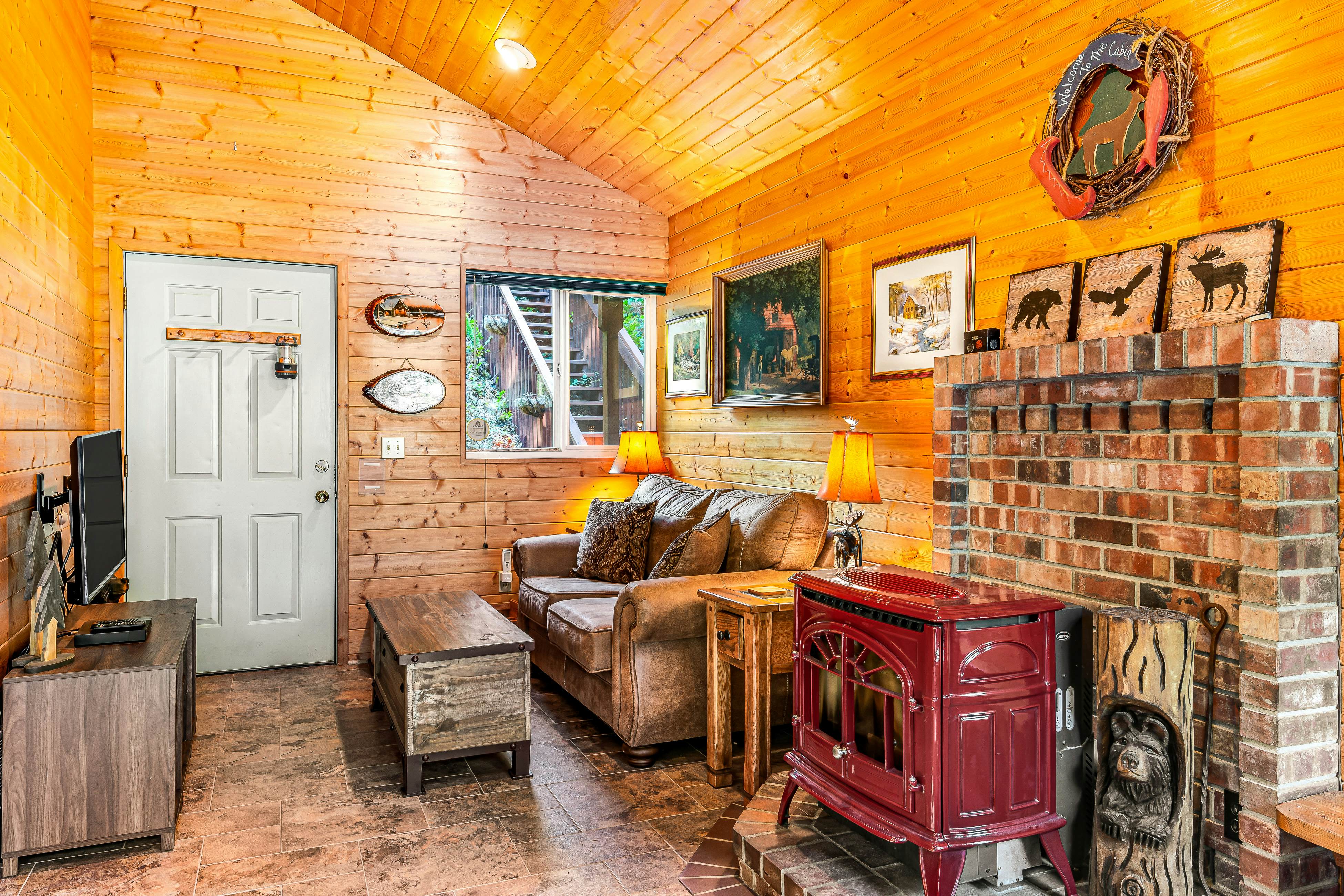 Eagle's Nest on Lake Sutherland