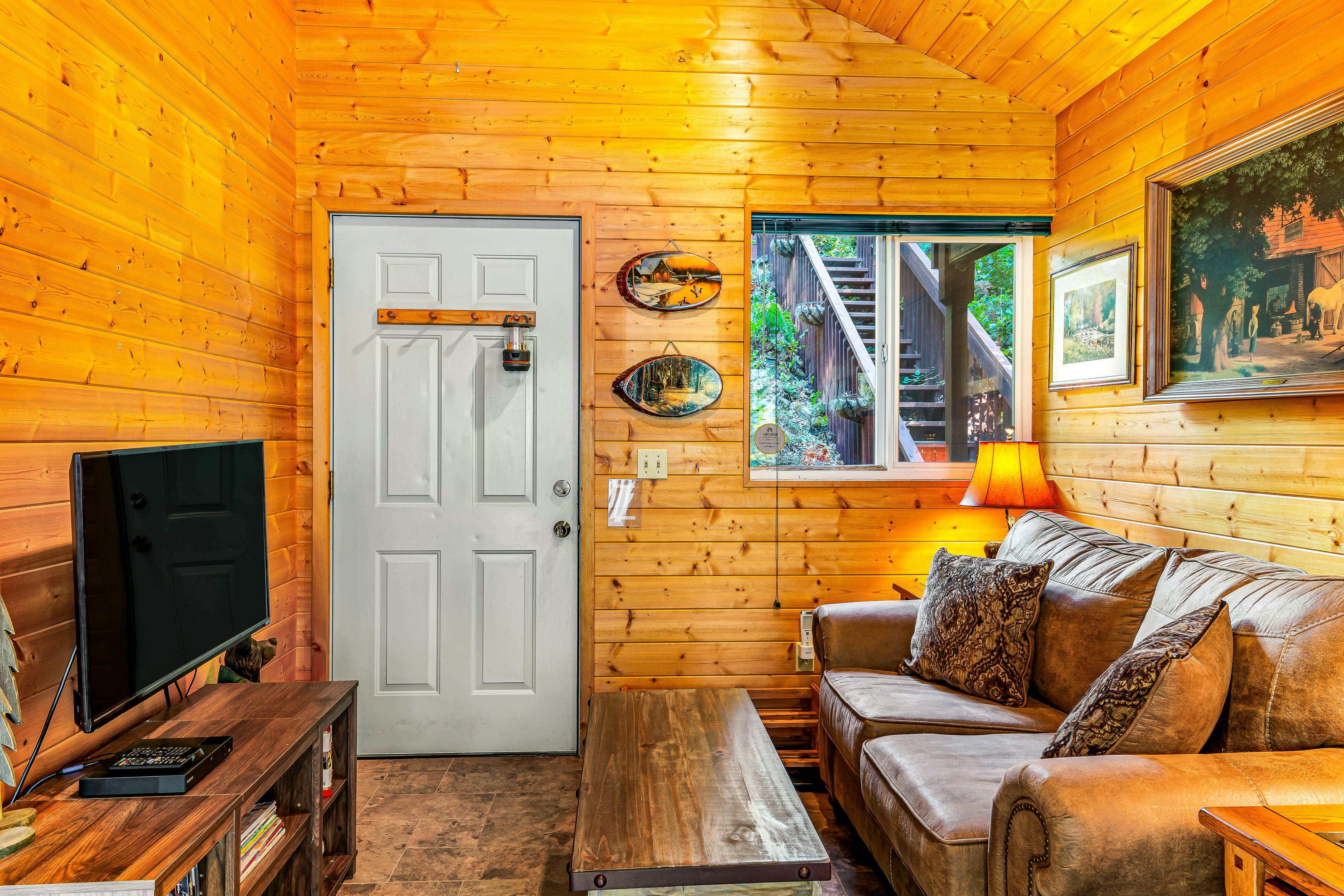 Eagle's Nest on Lake Sutherland