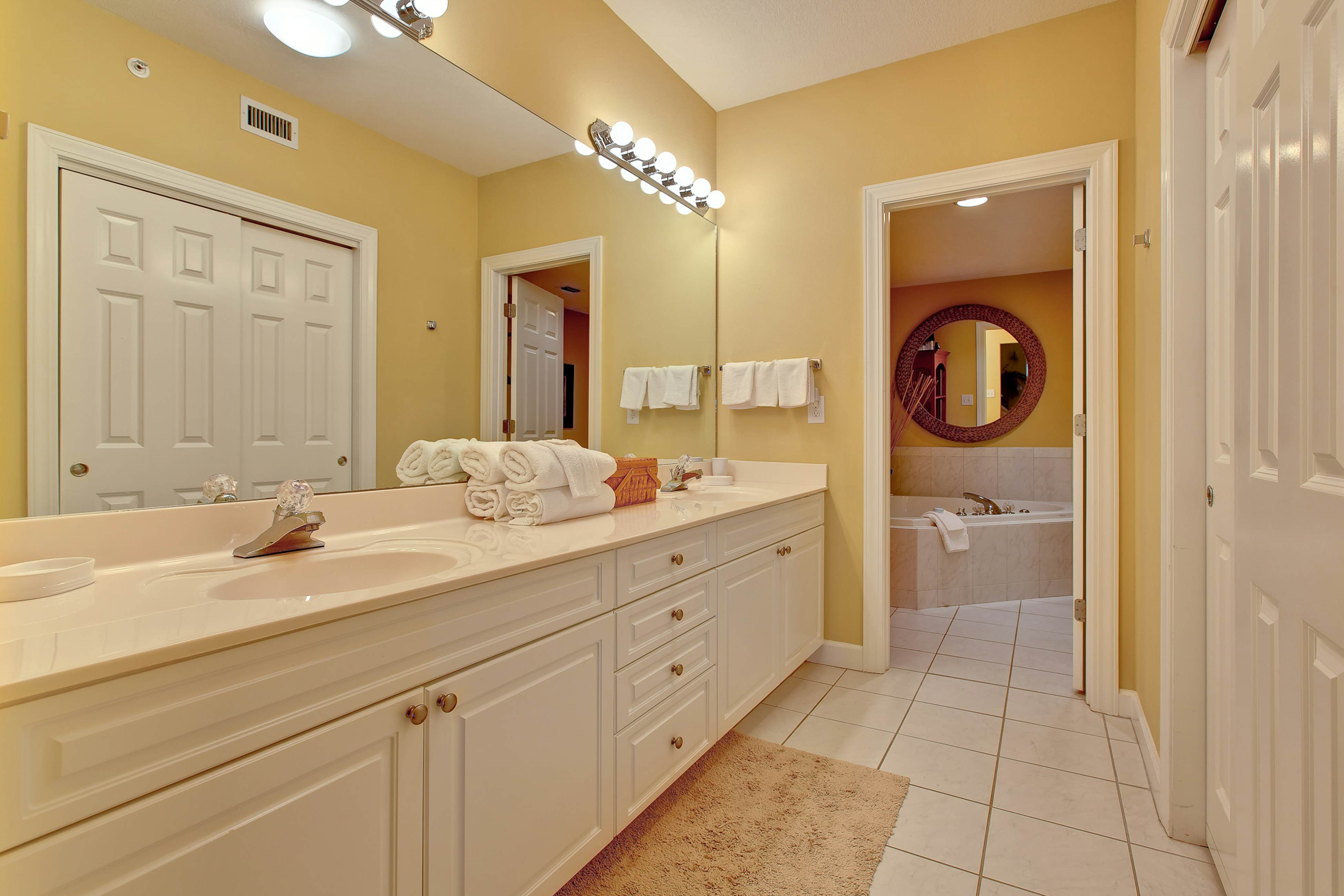 Admirals Quarters 803