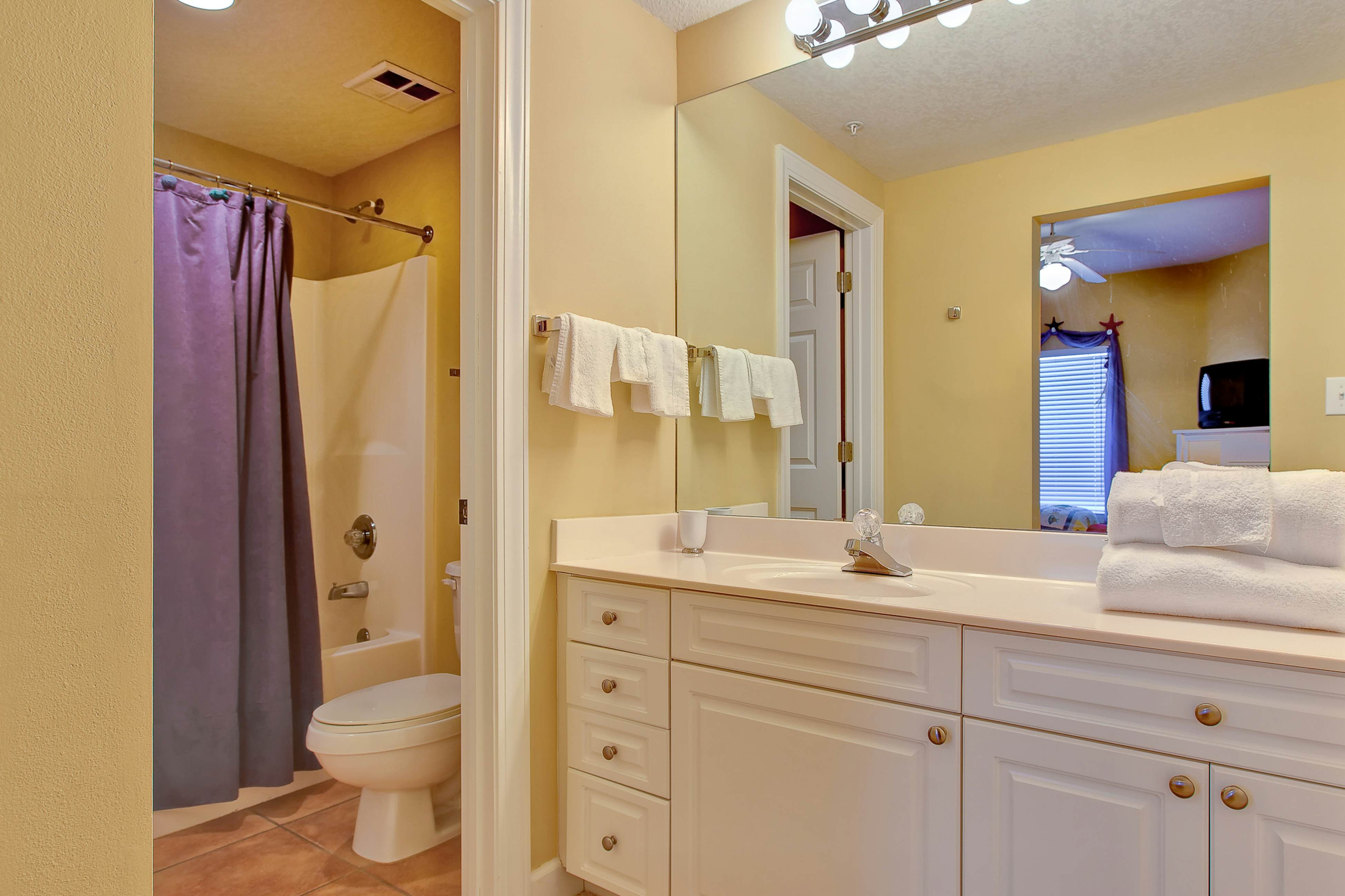 Admirals Quarters 803