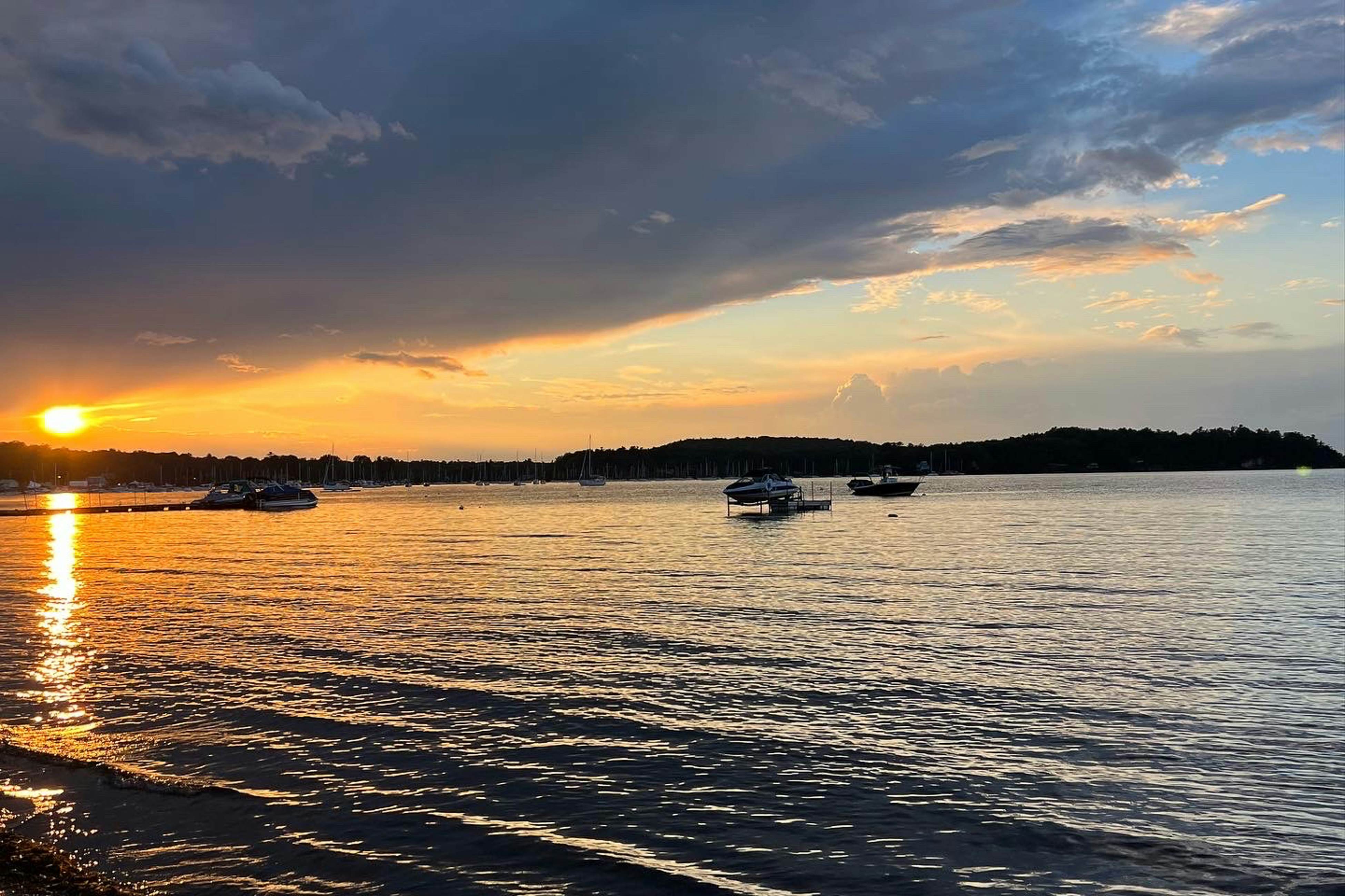 Malletts Bay Getaway 4 BD Colchester, VT Vacation Rental Vacasa