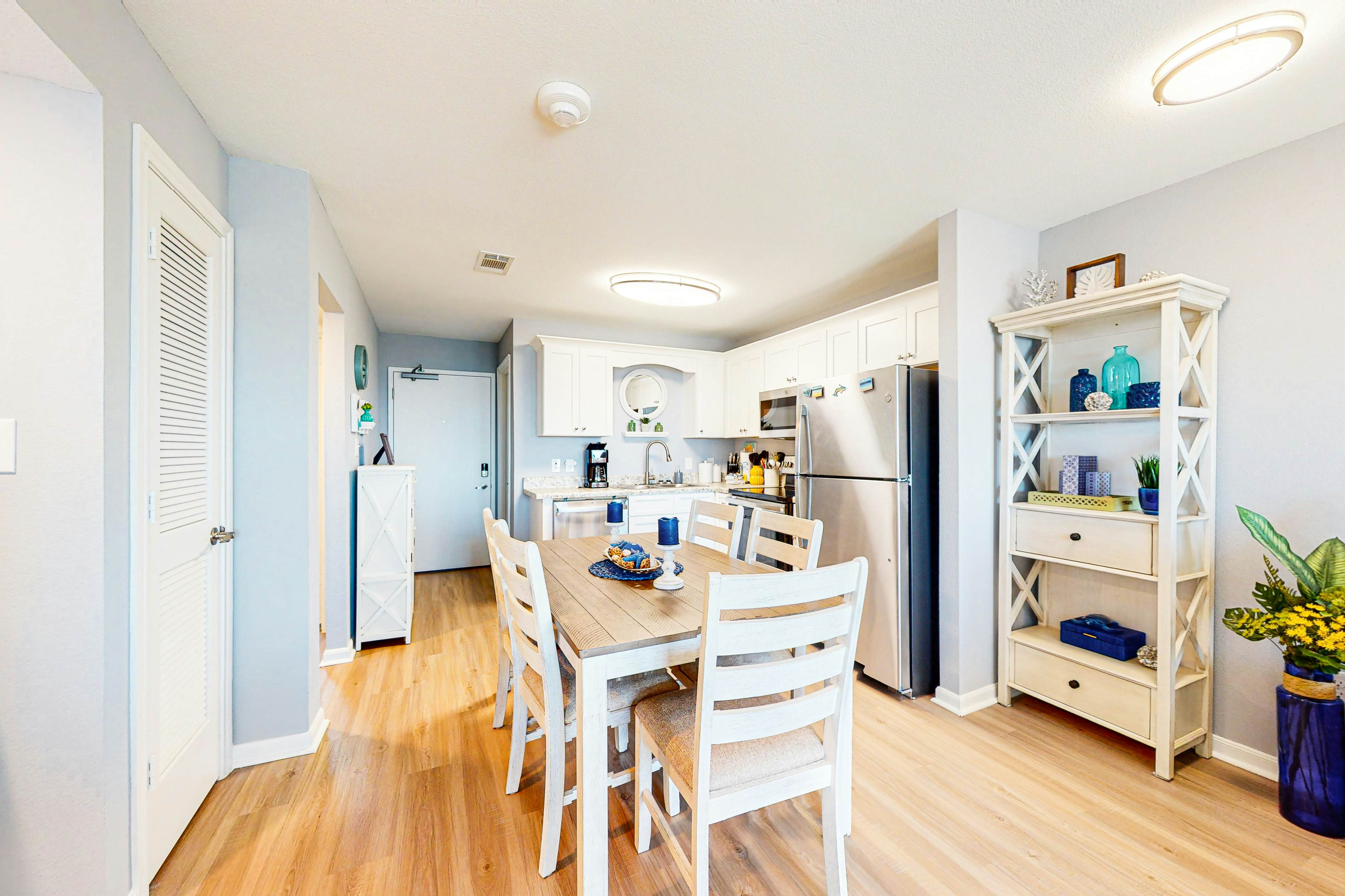 Plantation East #4504