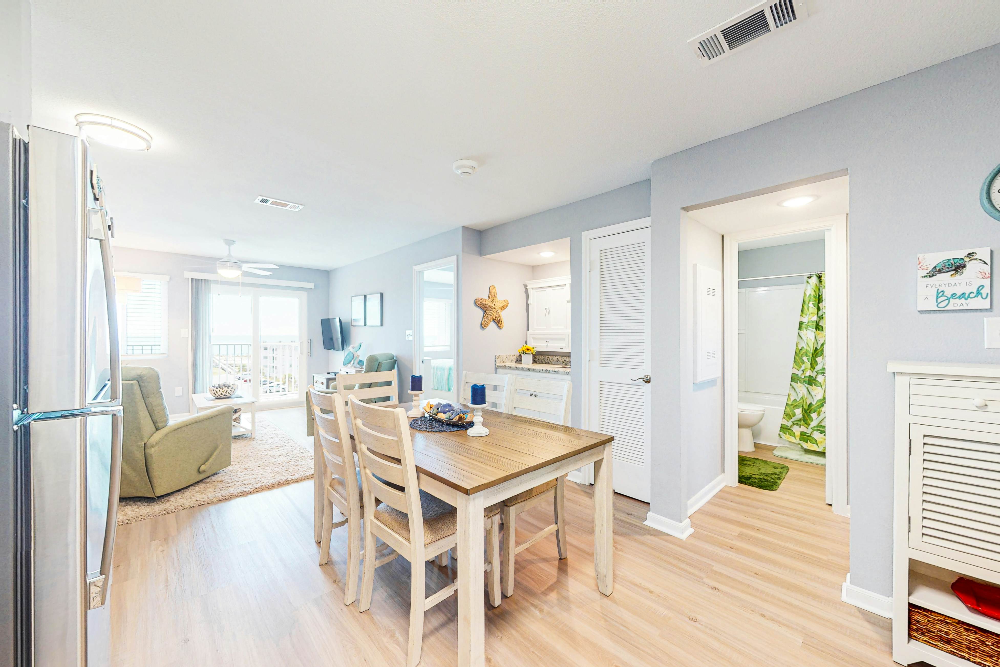 Plantation East #4504