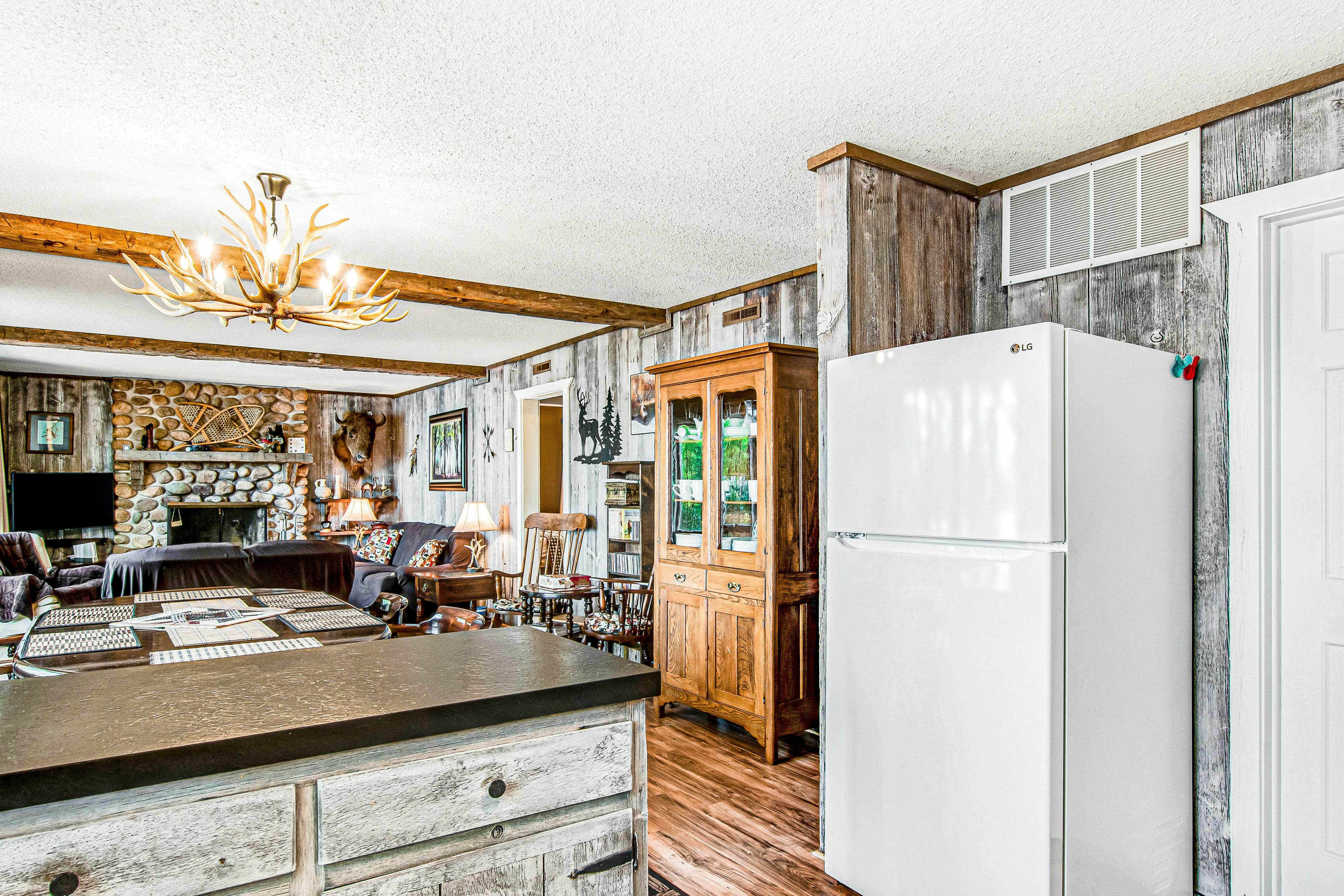 The Rustic Buffalo 2 BD Woodruff, WI Vacation Rental Vacasa