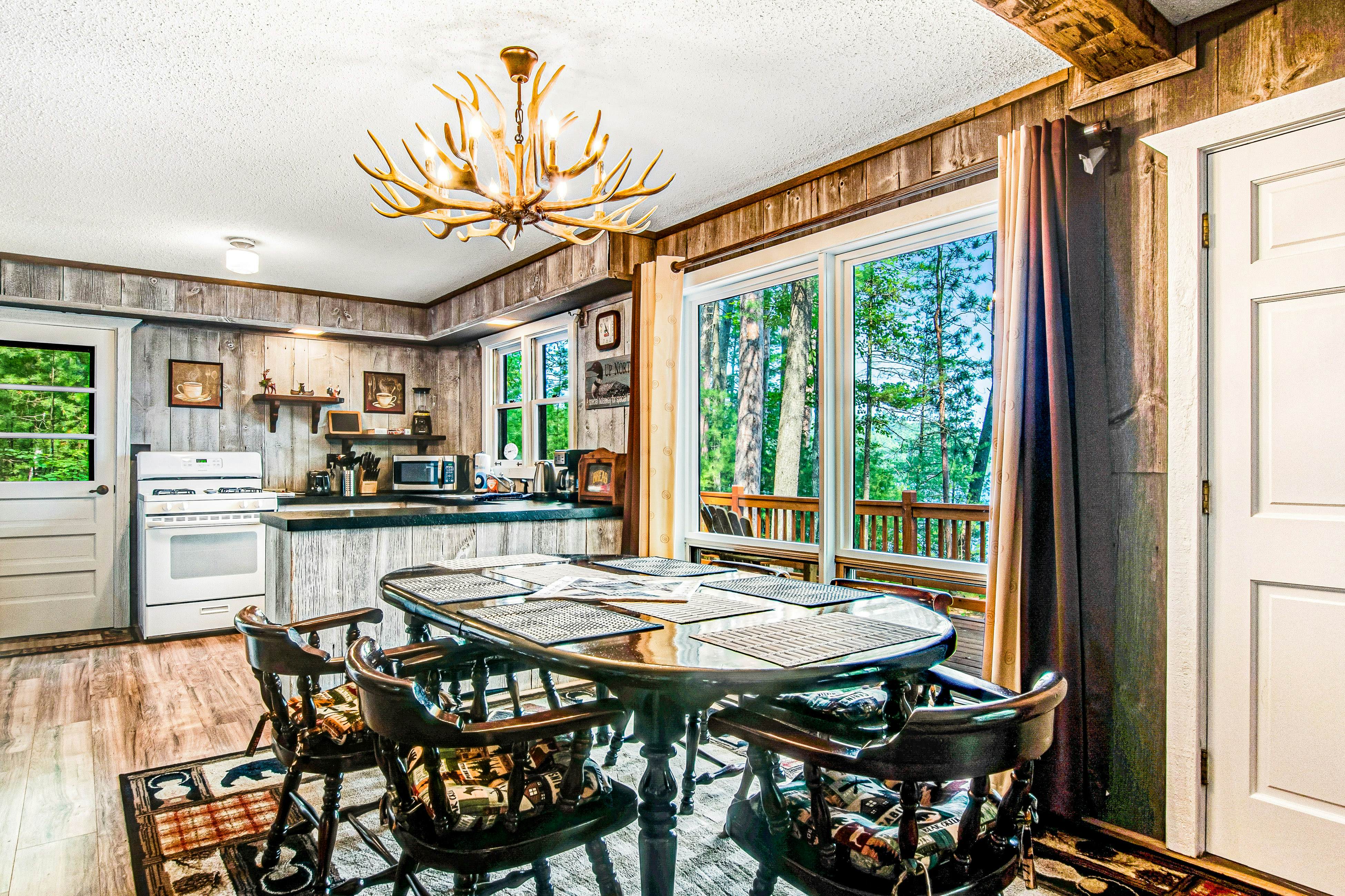 The Rustic Buffalo 2 BD Woodruff, WI Vacation Rental Vacasa