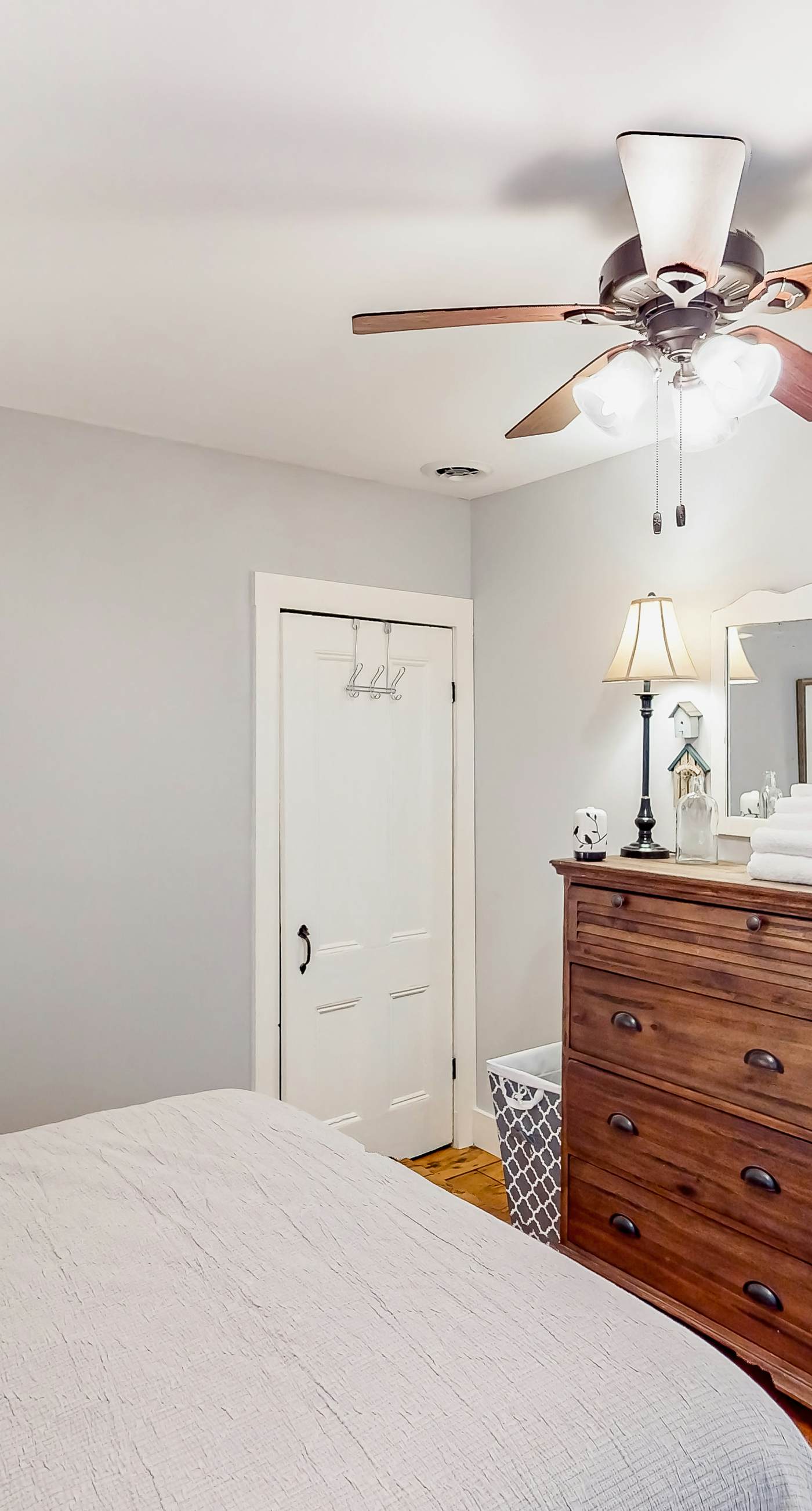 Cozy Modern Farmhouse