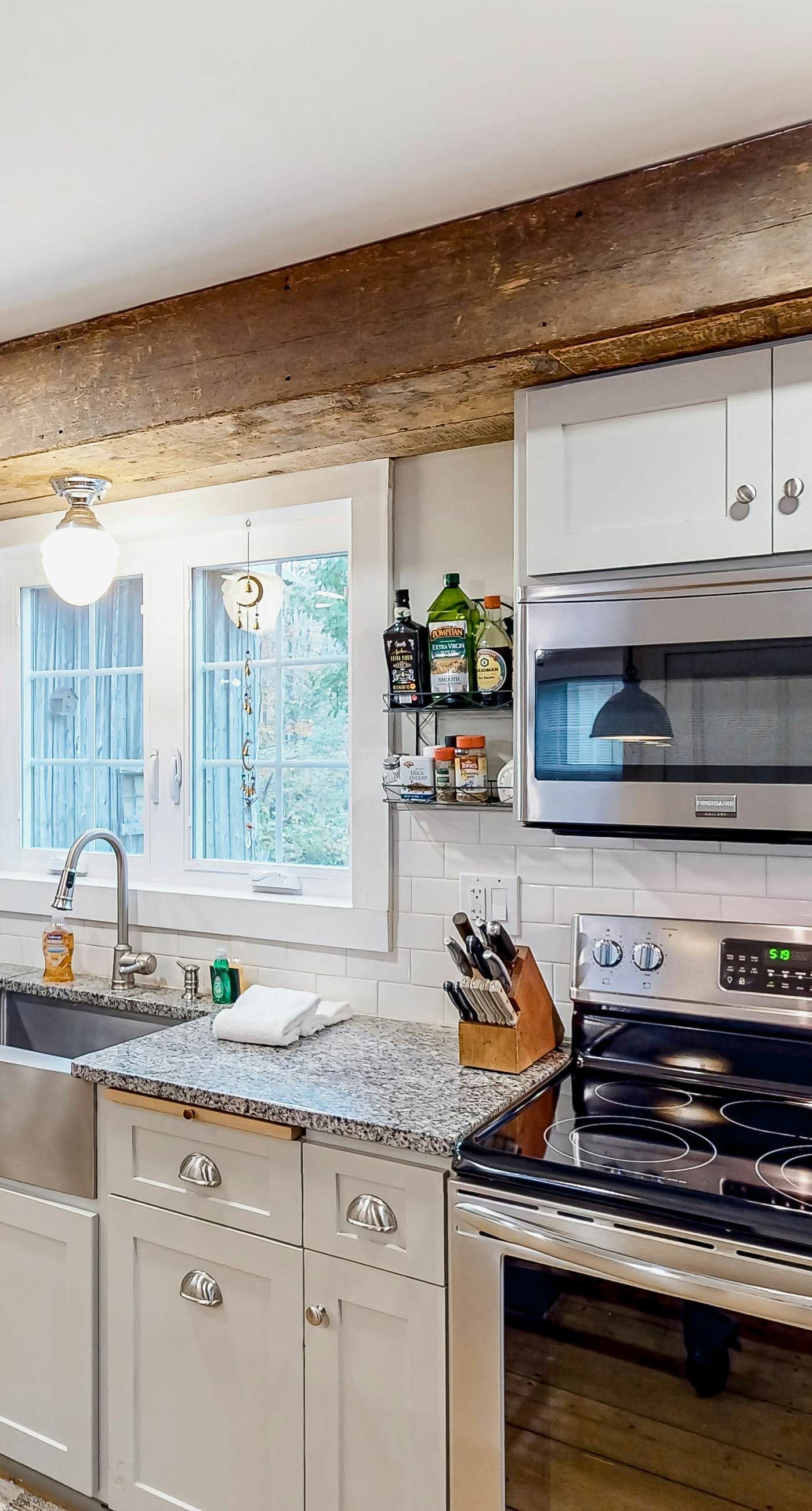 Cozy Modern Farmhouse