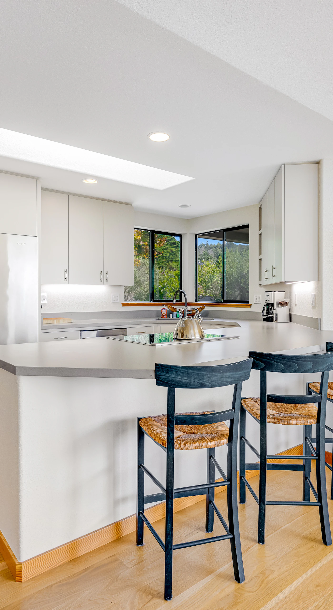 Your modern kitchen, equipped for culinary adventures, is the heart of the home, inviting you to create and share.