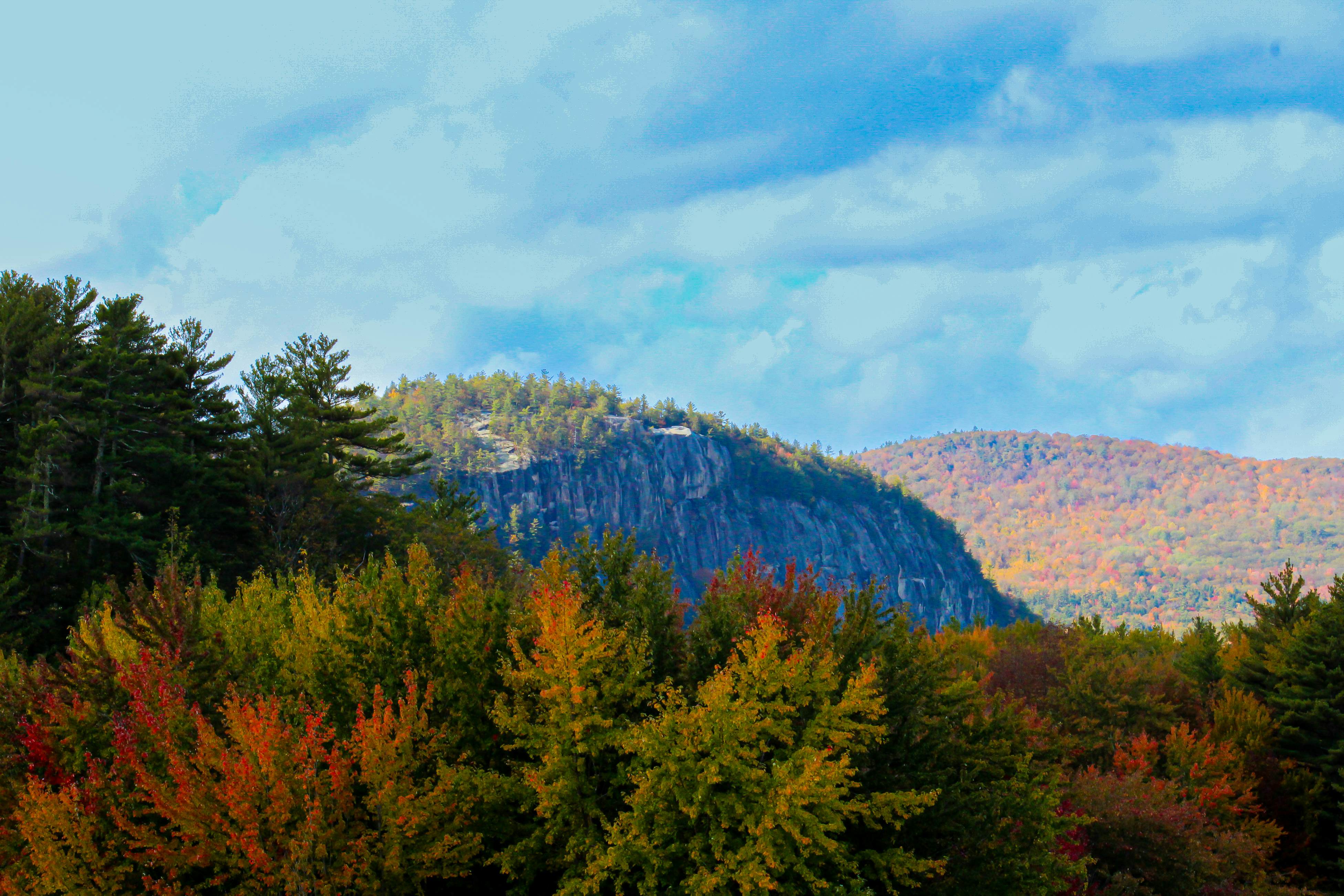 Breathtaking Mountain & River Views