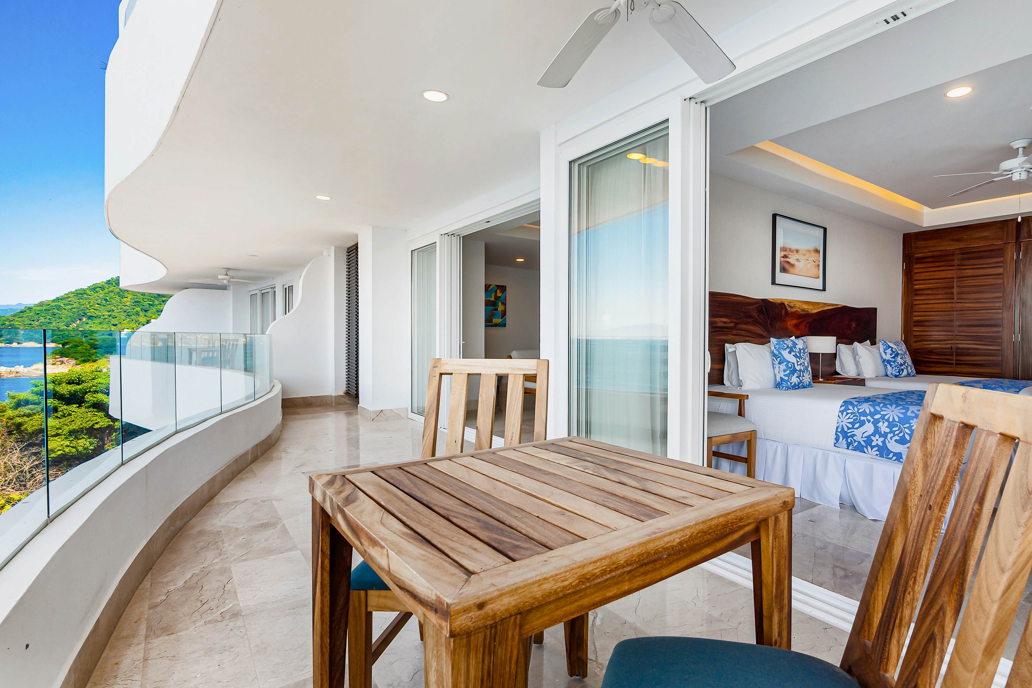 Blue Horizon 603 at Residences