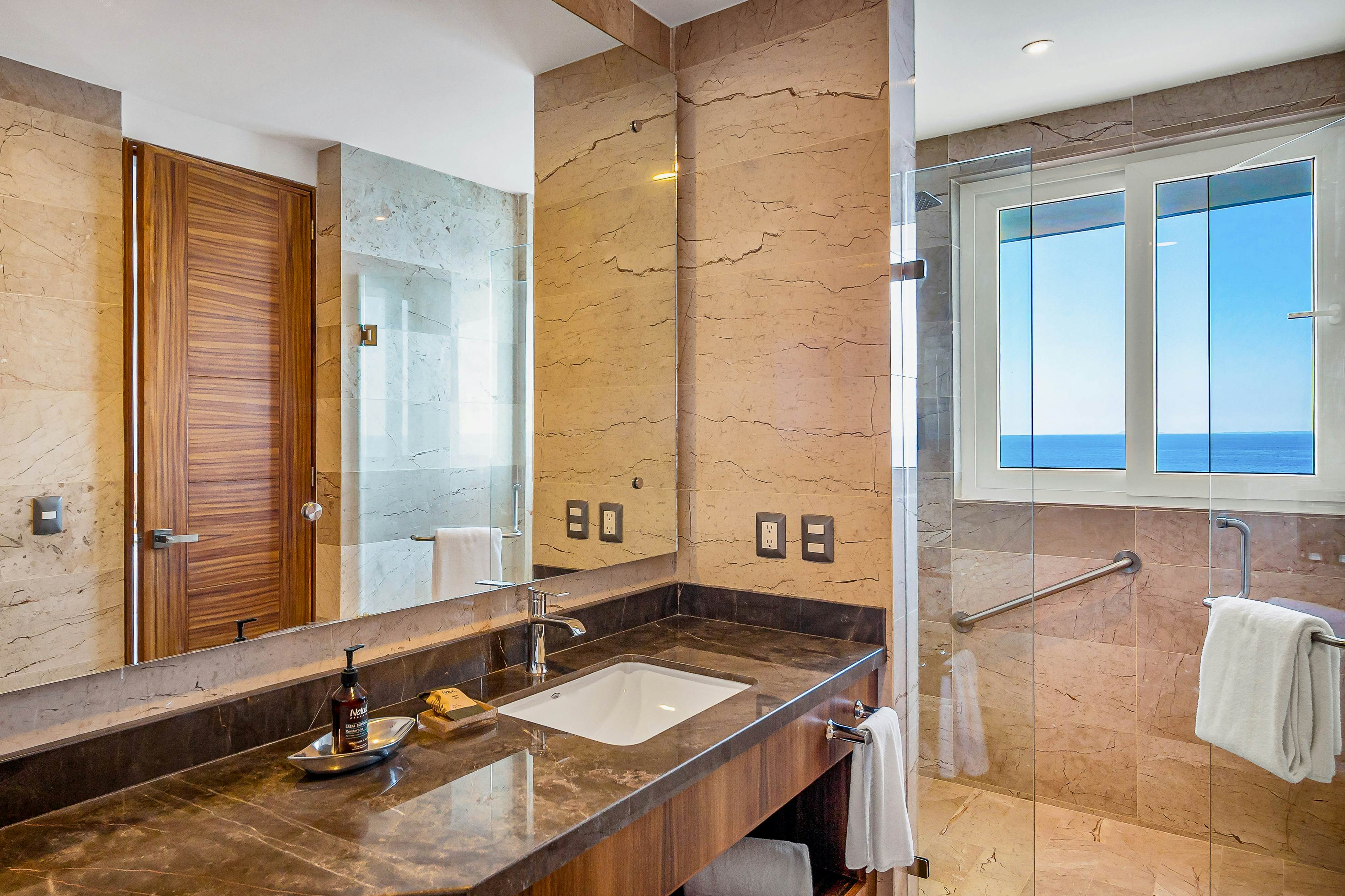 Blue Horizon 603 at Residences