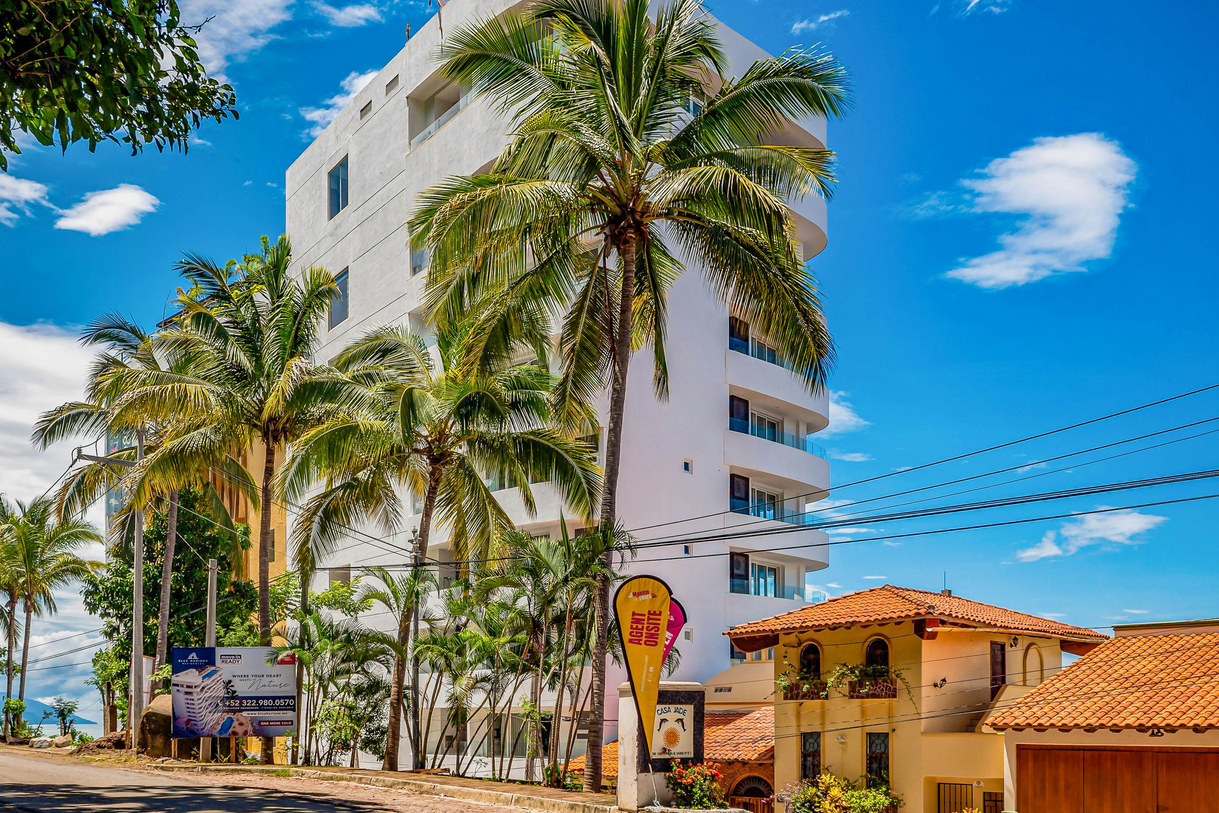 Blue Horizon 802 at Residences