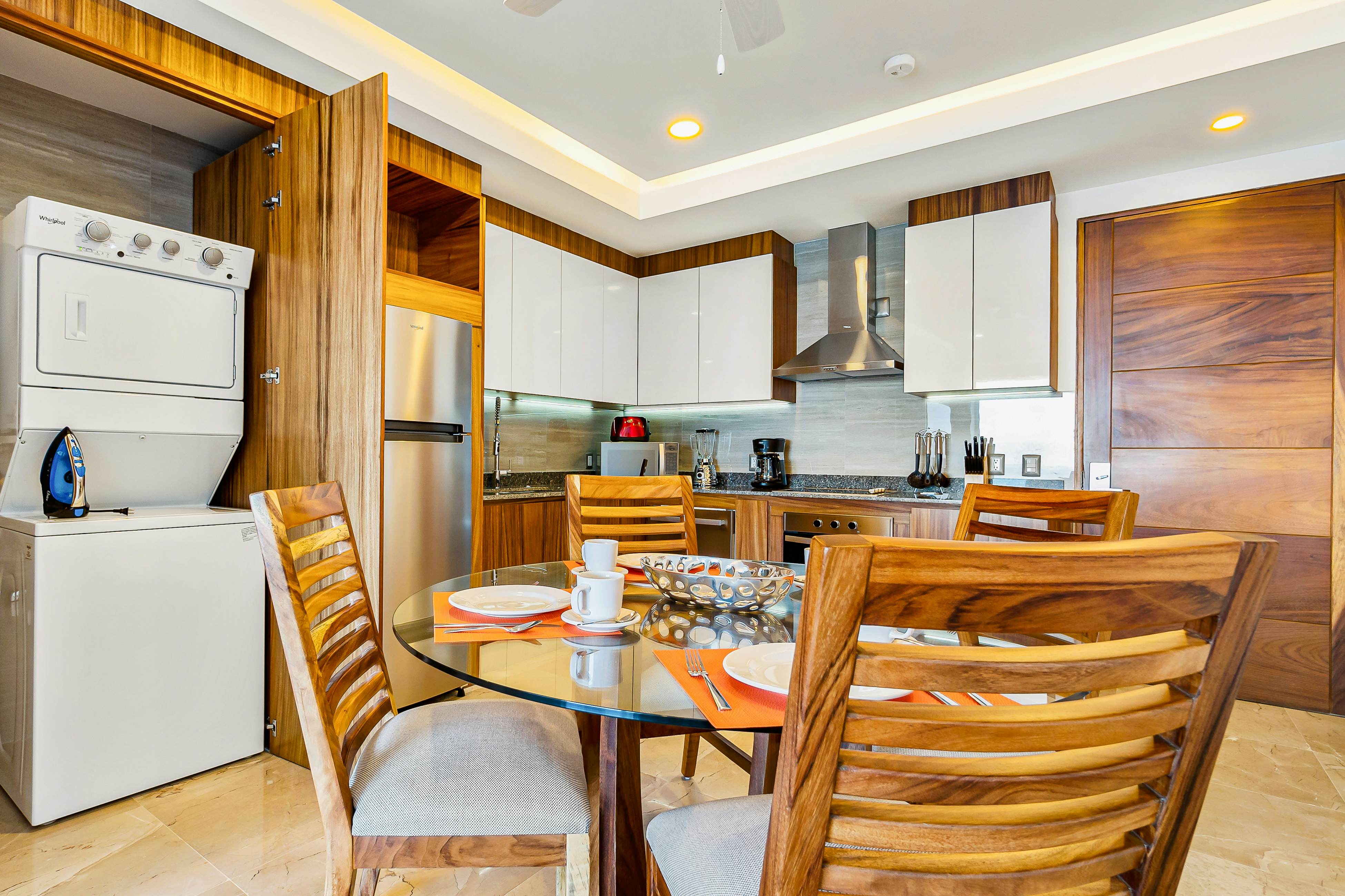 Blue Horizon 802 at Residences