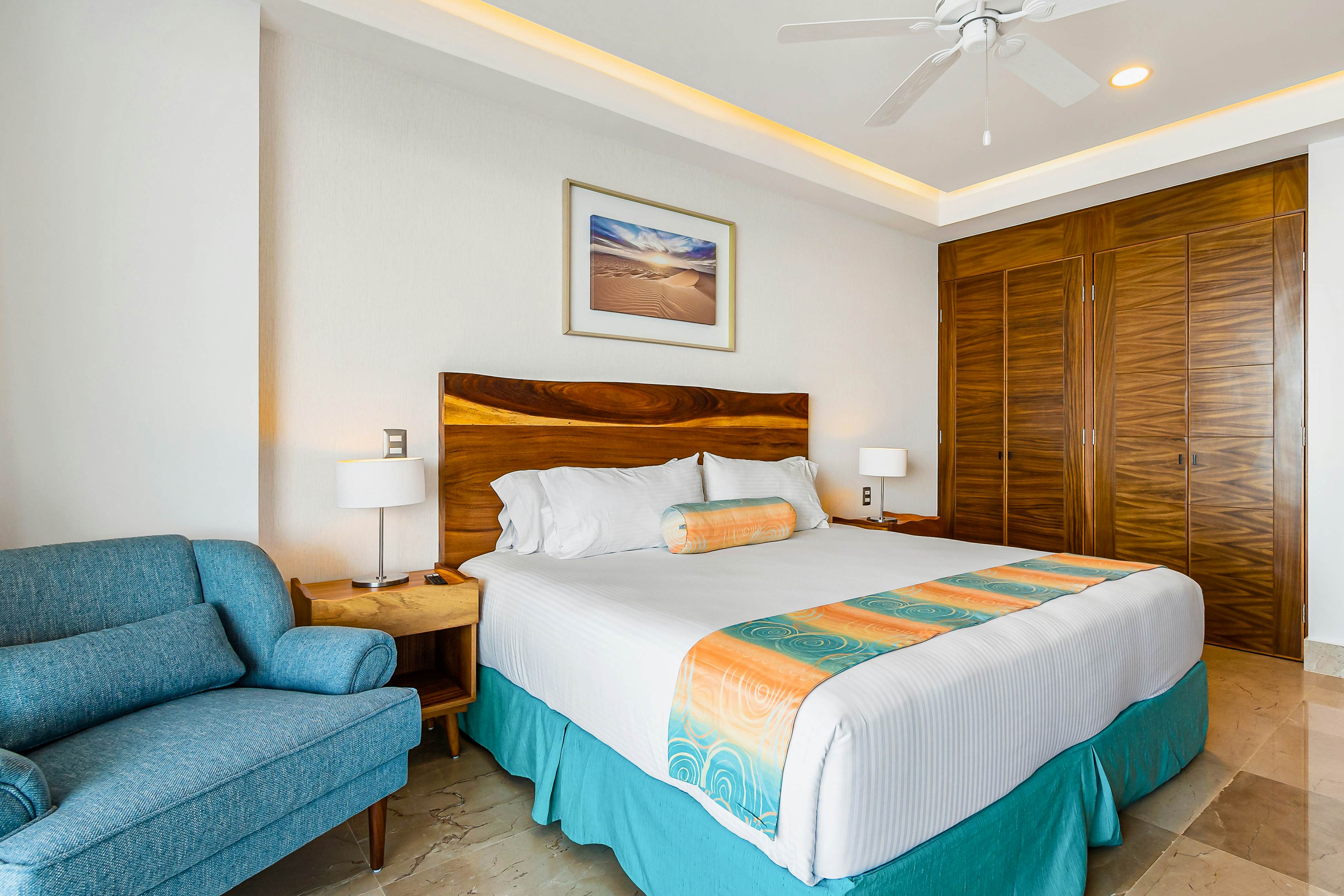 Blue Horizon 802 at Residences