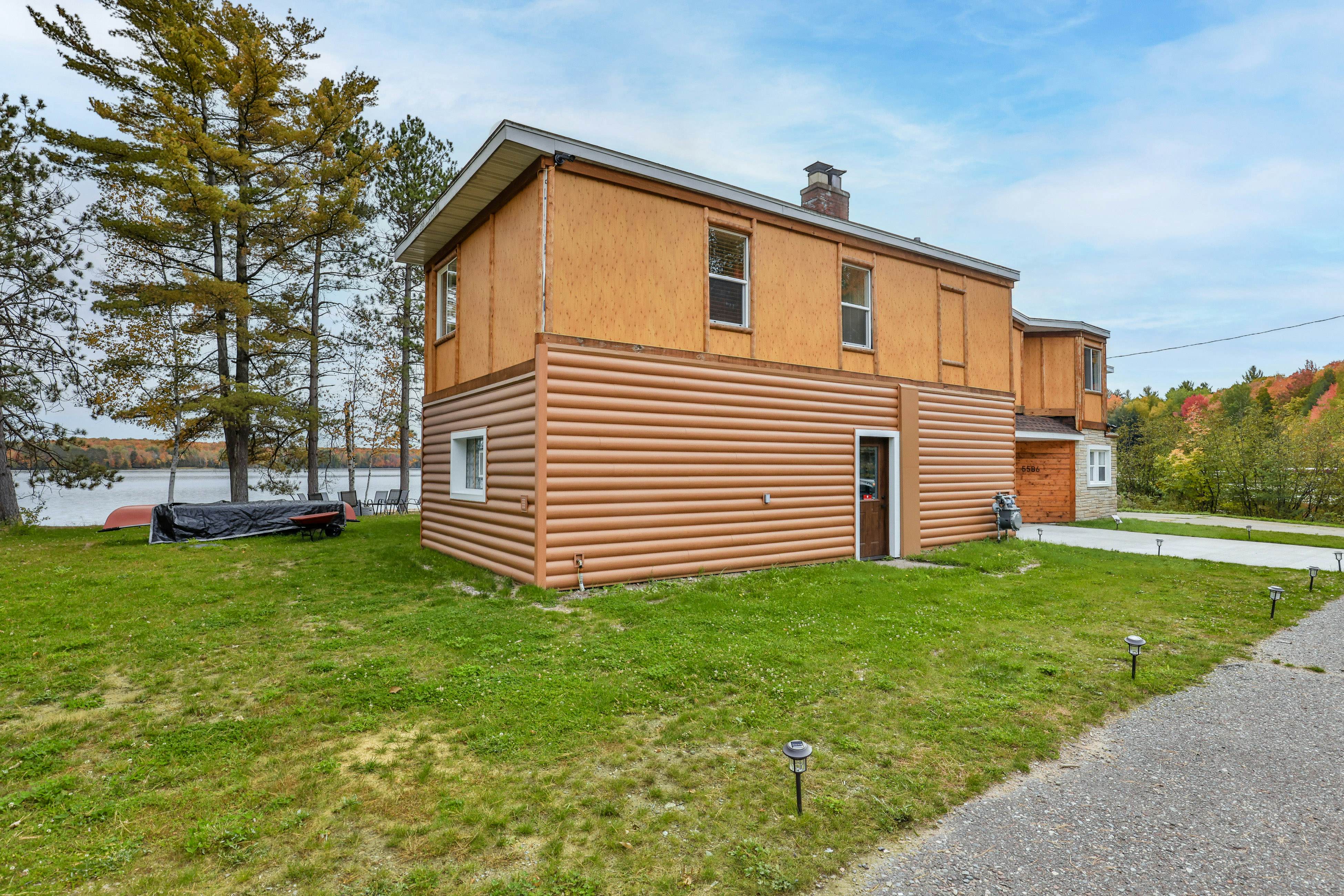 Timber Lodge Retreat 