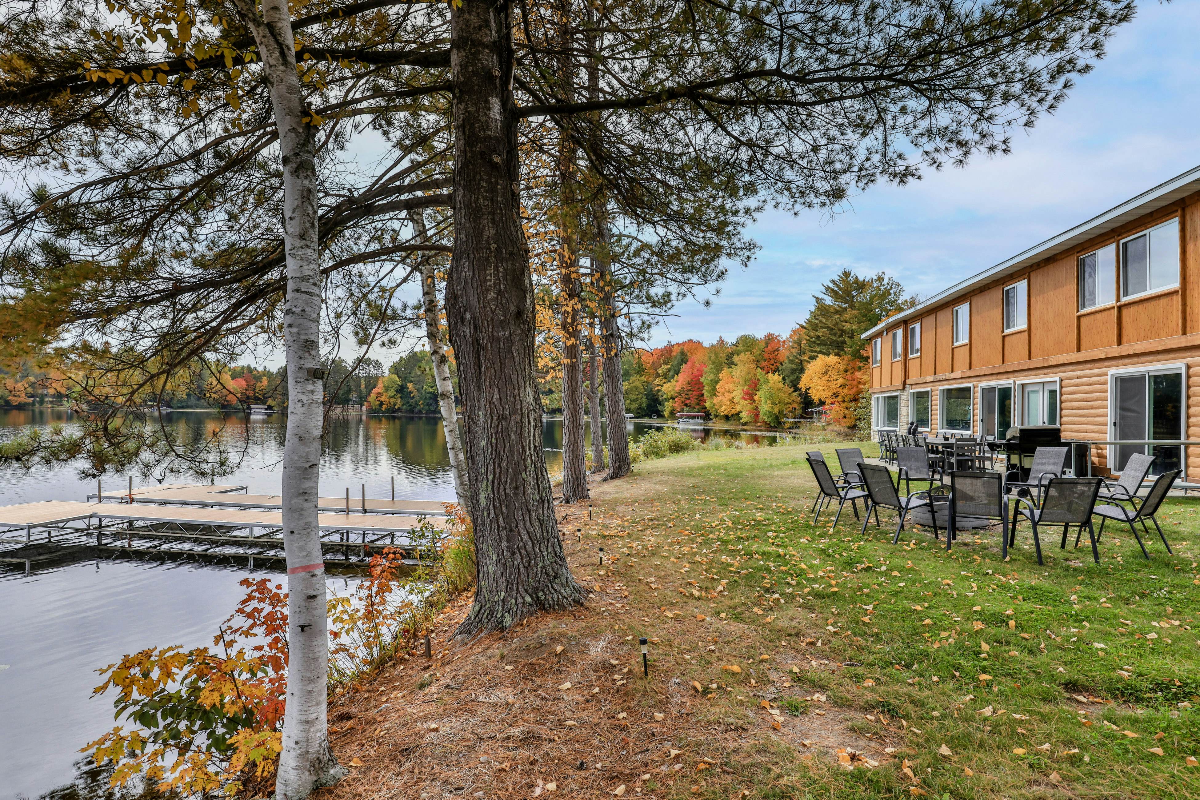 Timber Lodge Retreat 