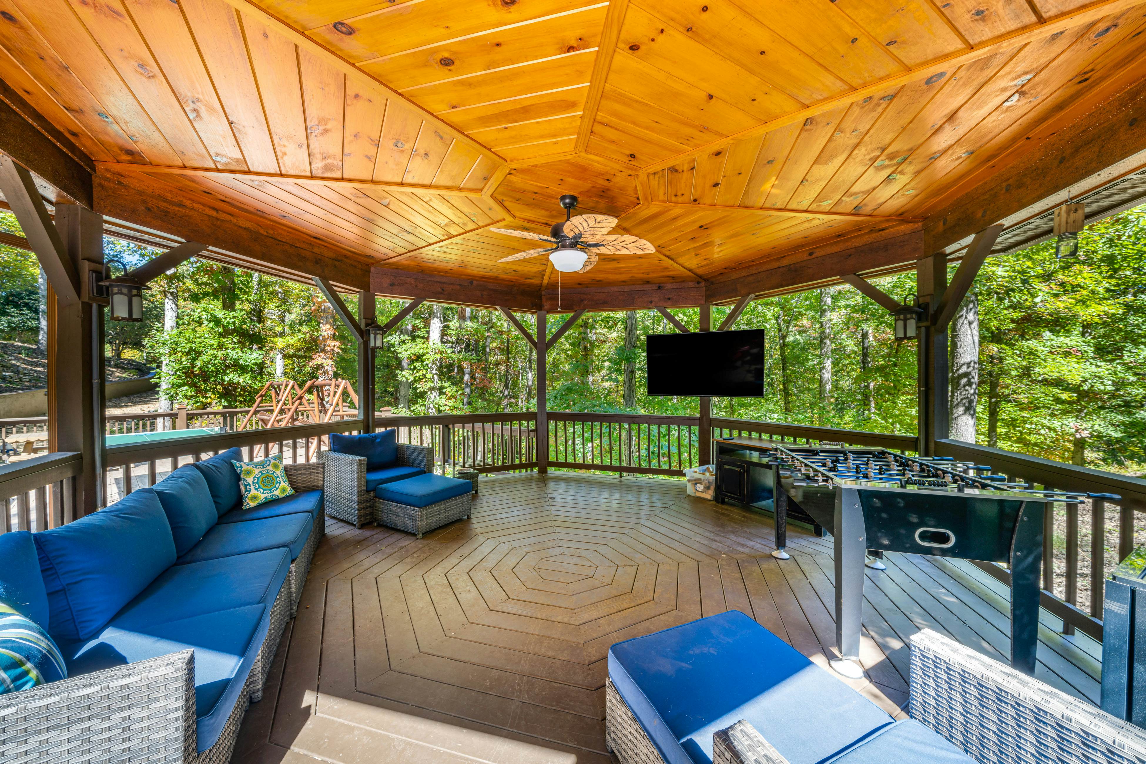 Oasis In the Mountains