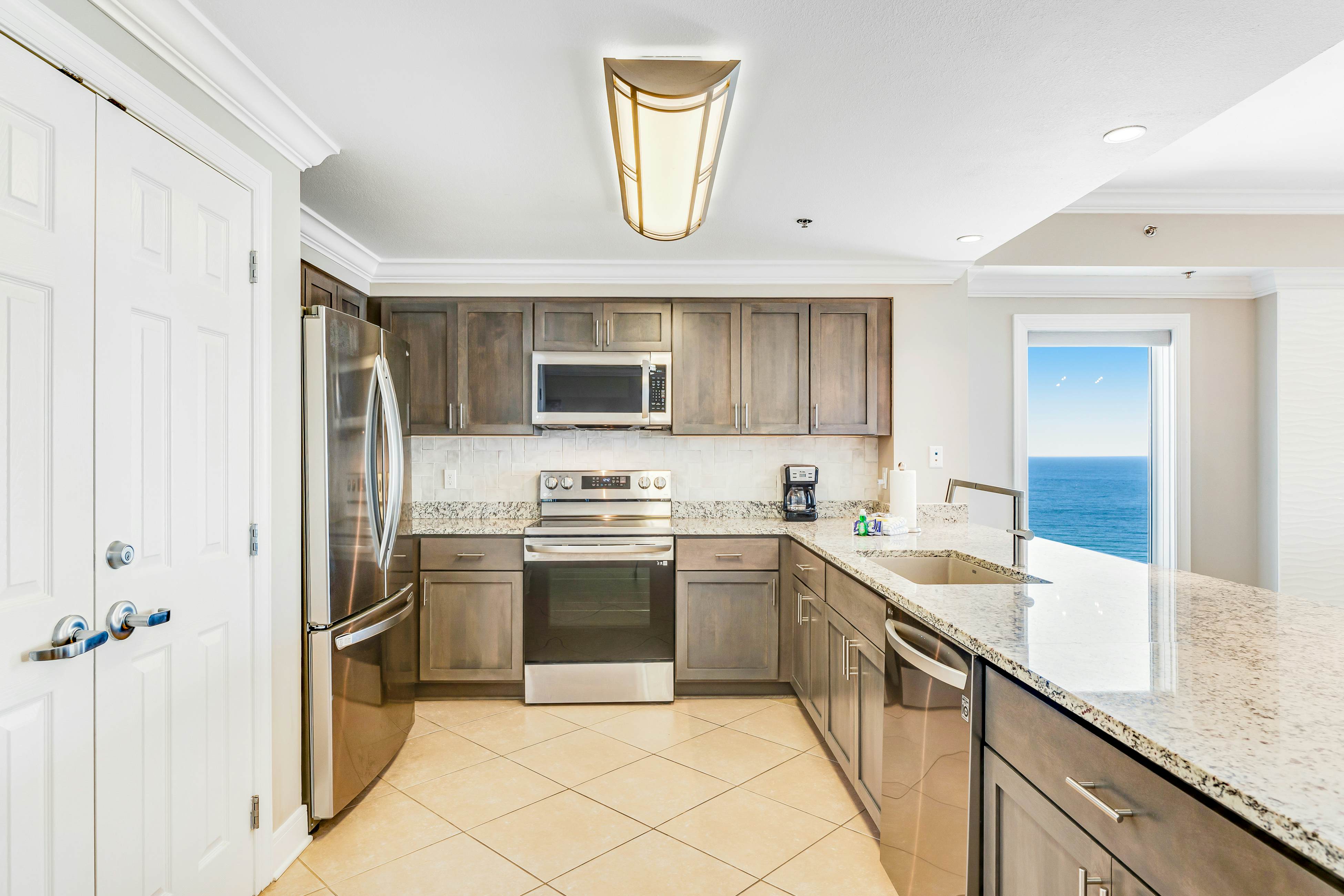 Escapes To The Shores 1301