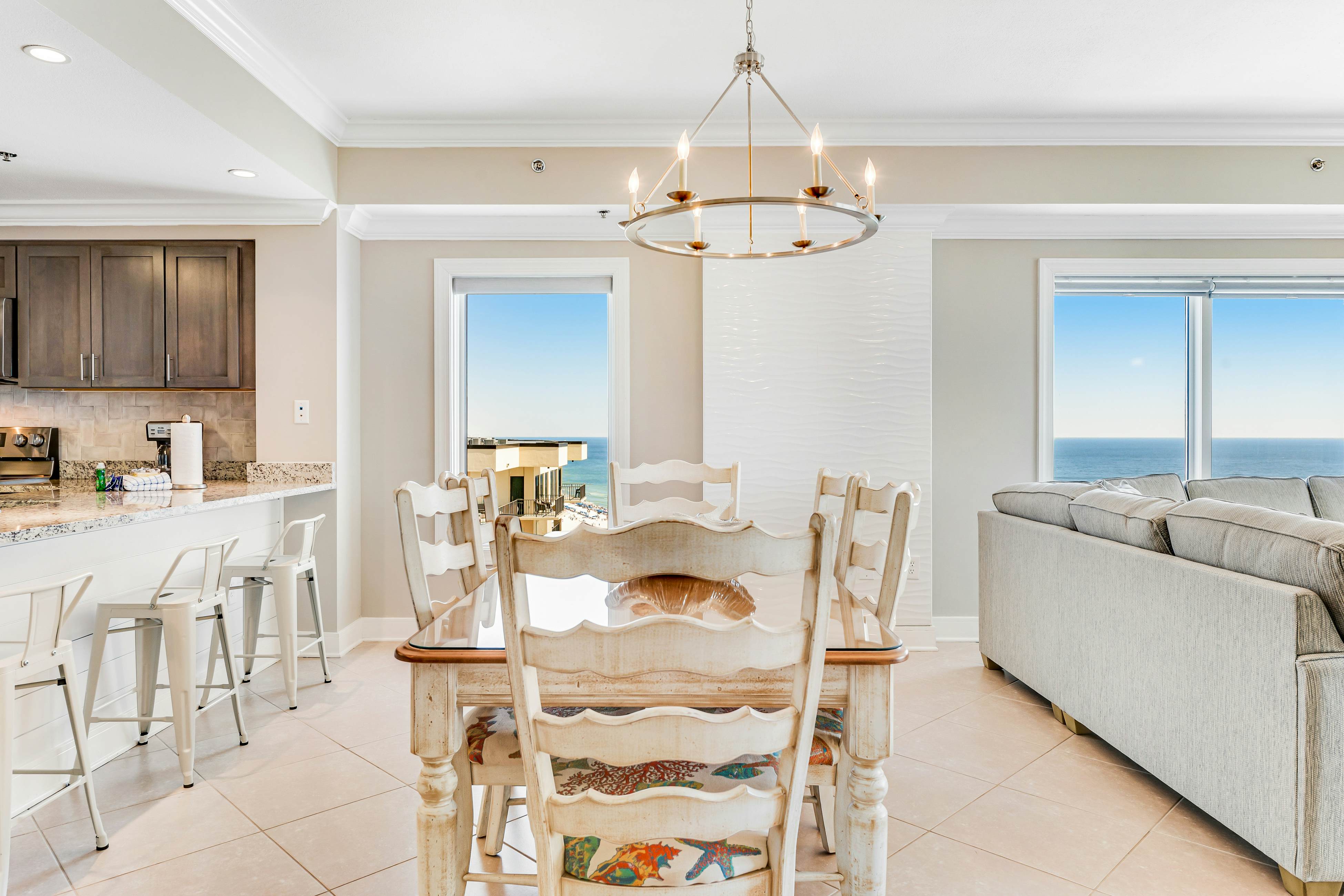 Escapes To The Shores 1301