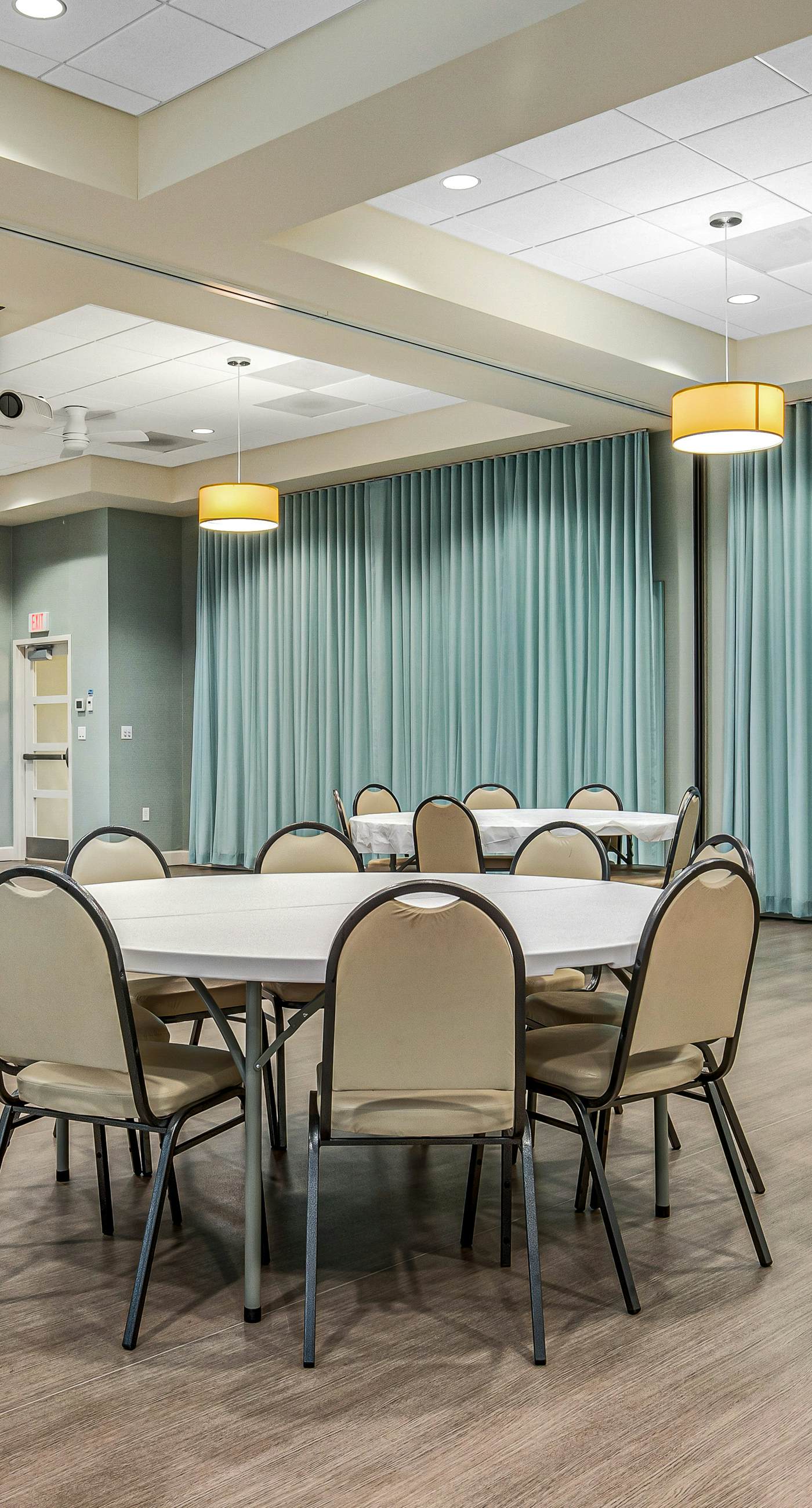 Ocean View Beach Club - Pier37