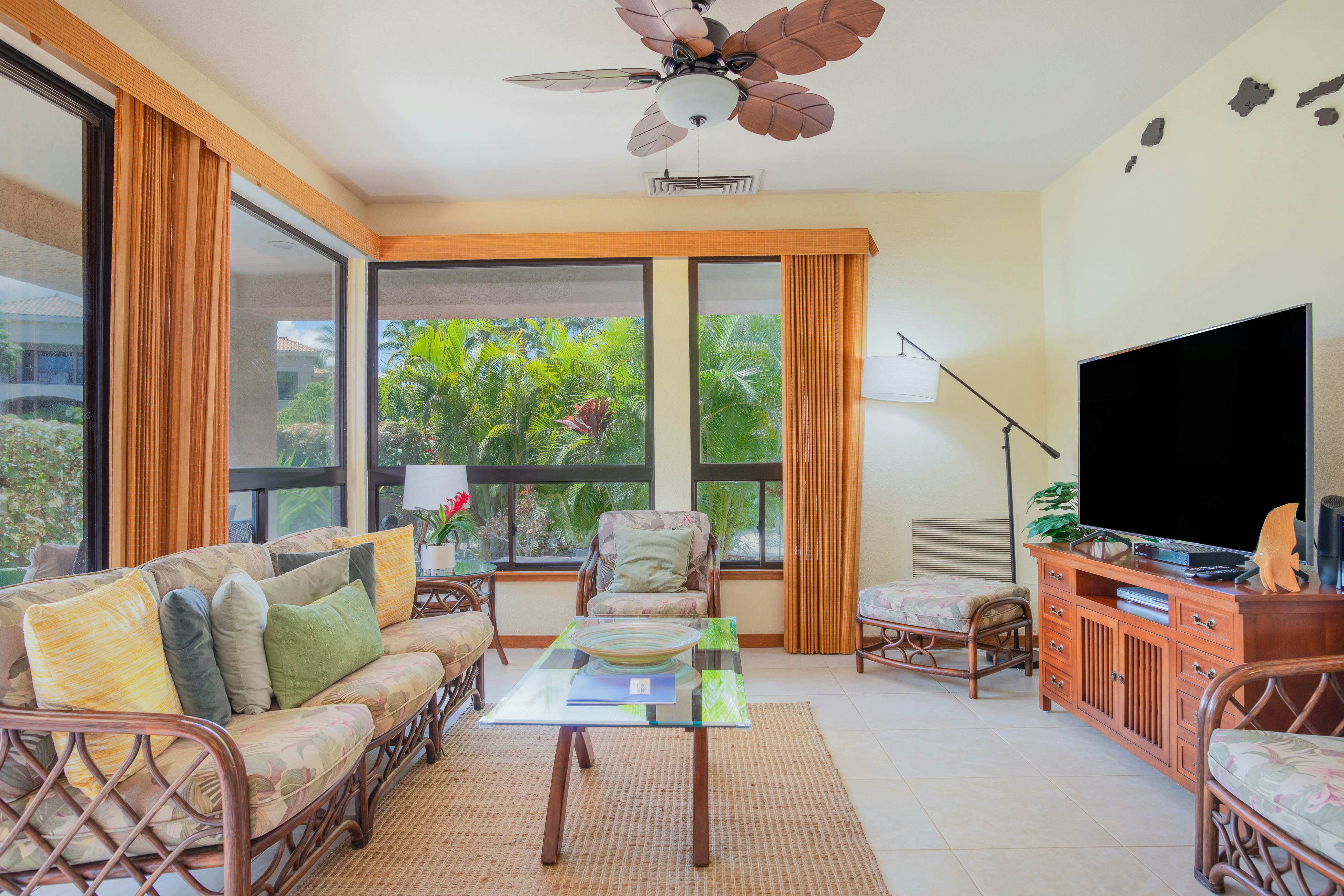 Waikoloa Vacation Rentals, Beach Condos, Resort Rentals | Vacasa 