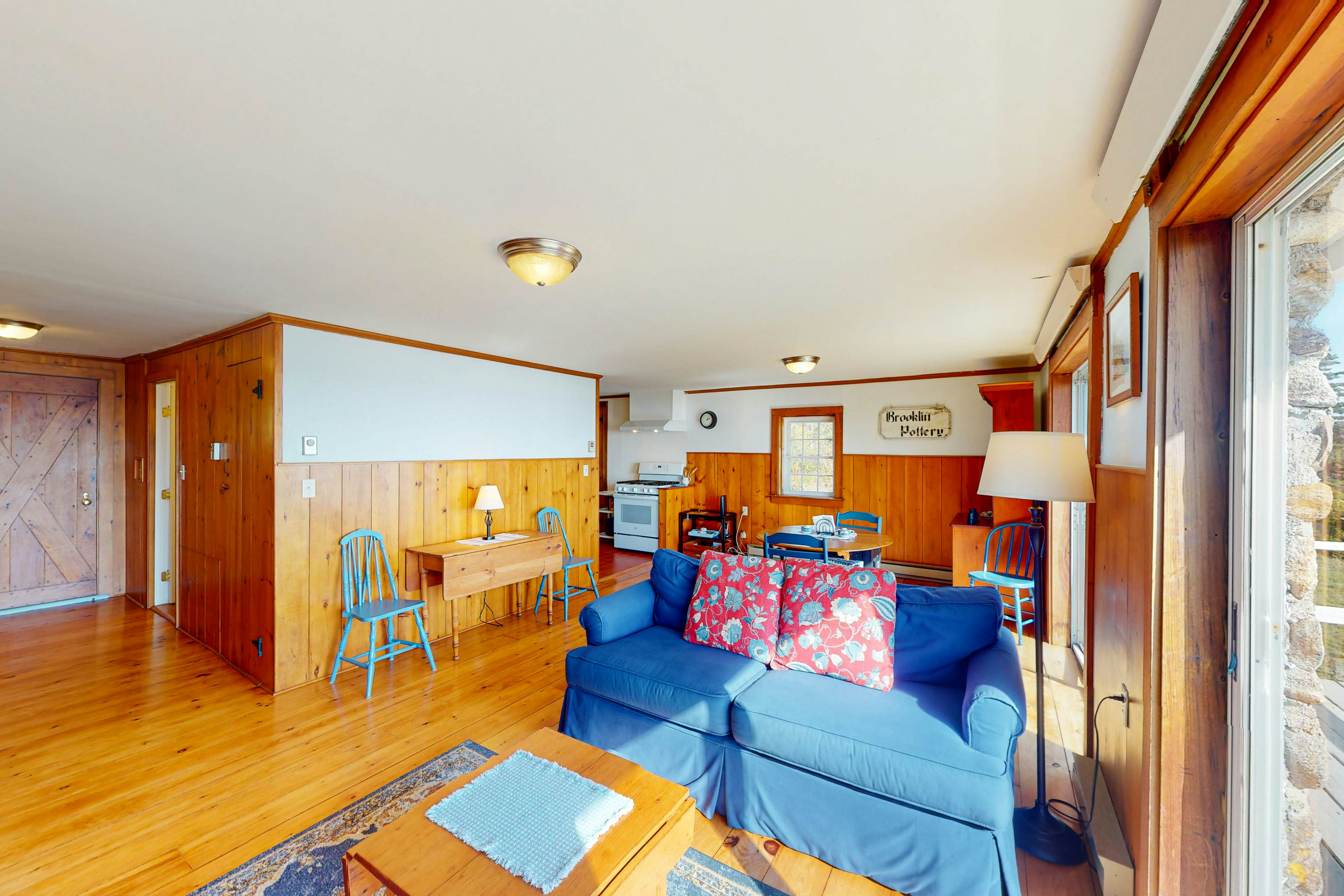 Potter's Place 1 BD Brooklin, ME Vacation Rental Vacasa
