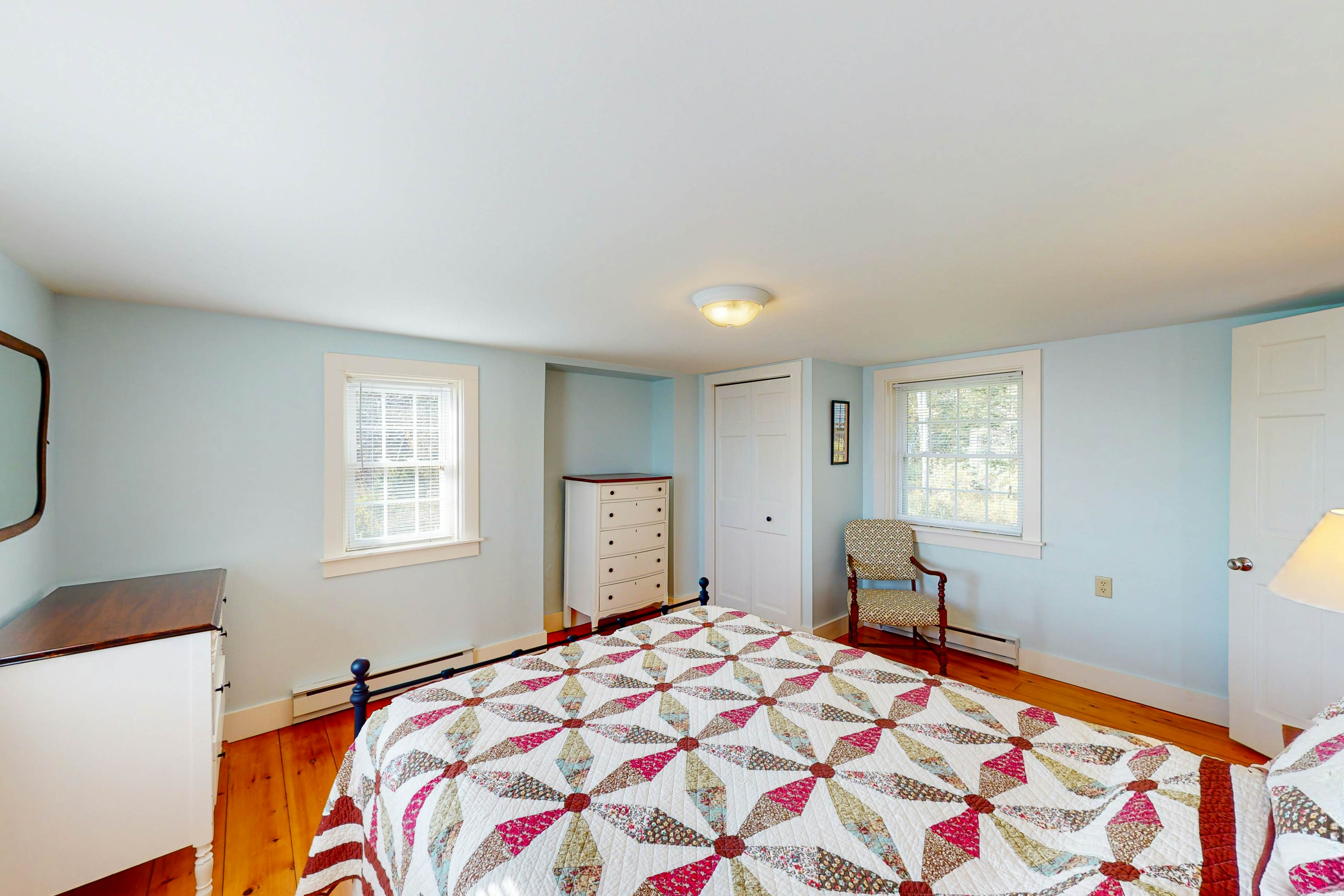 Potter's Place 1 BD Brooklin, ME Vacation Rental Vacasa