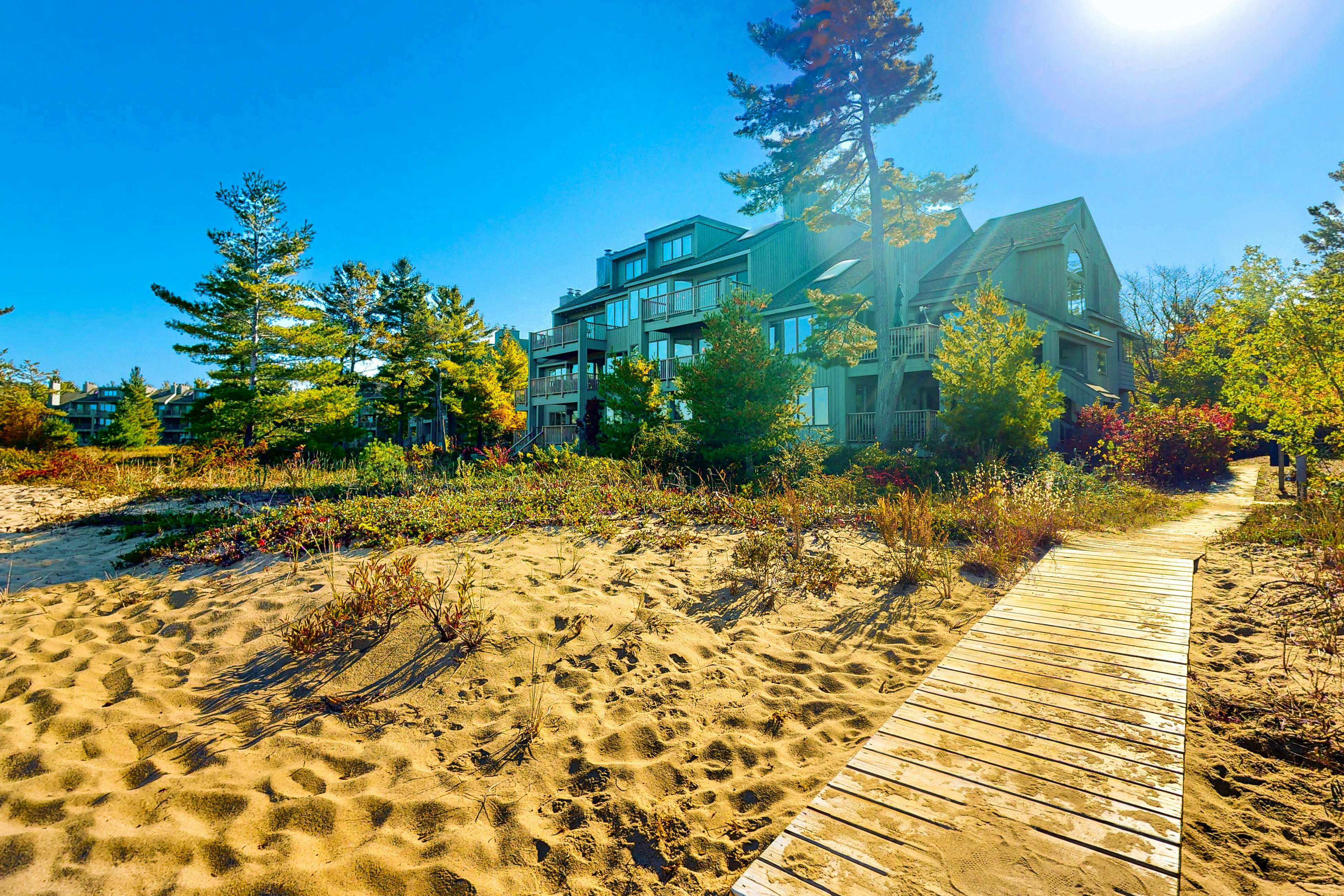 South Beach 3 2 BD Glen Arbor, MI Vacation Rental Vacasa