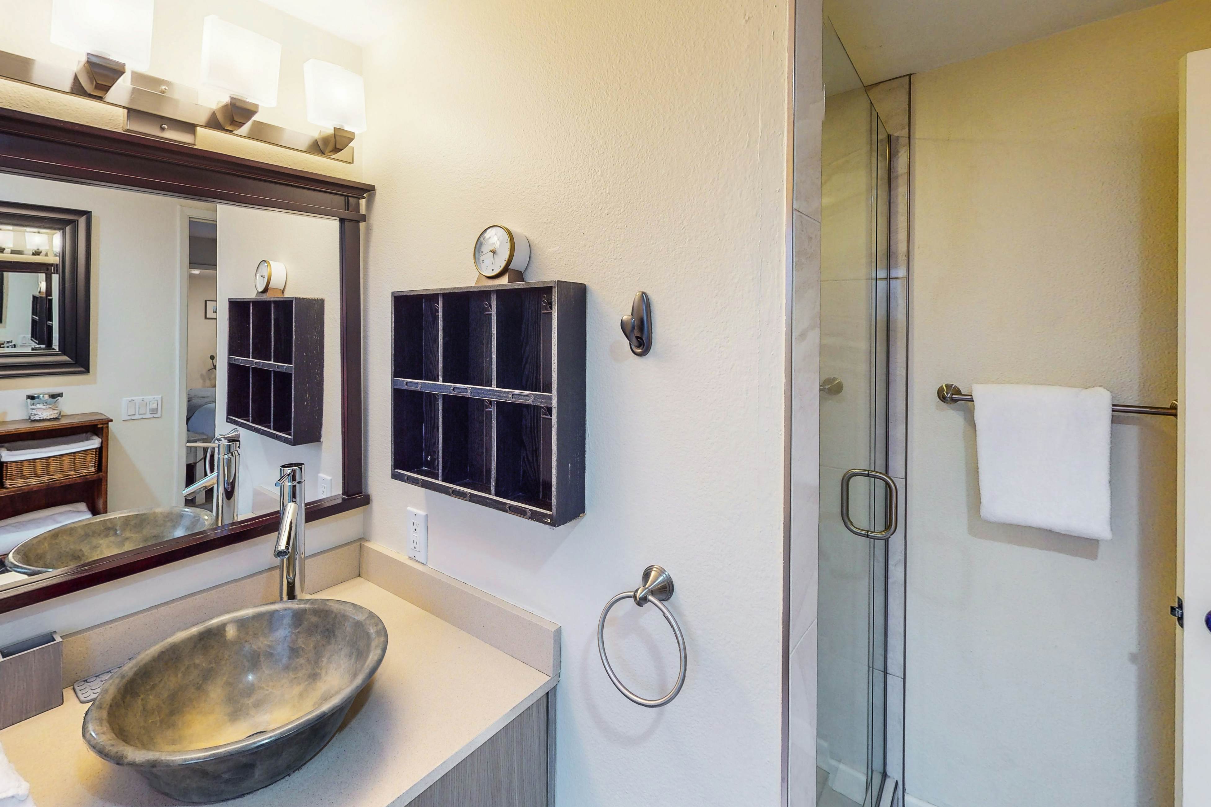 Adobe Barona Dream - 1497