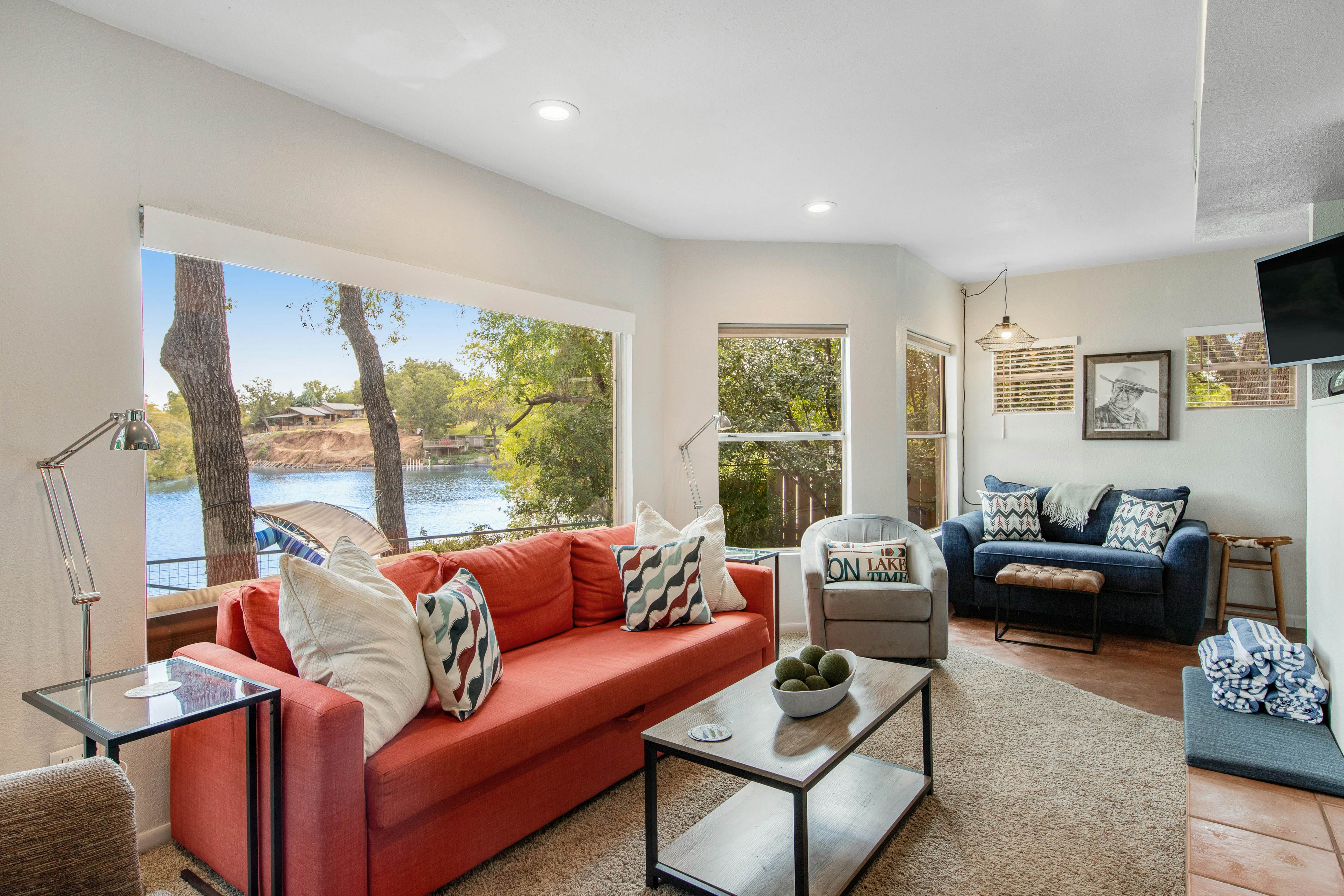 Green River Lodge - Lake LBJ