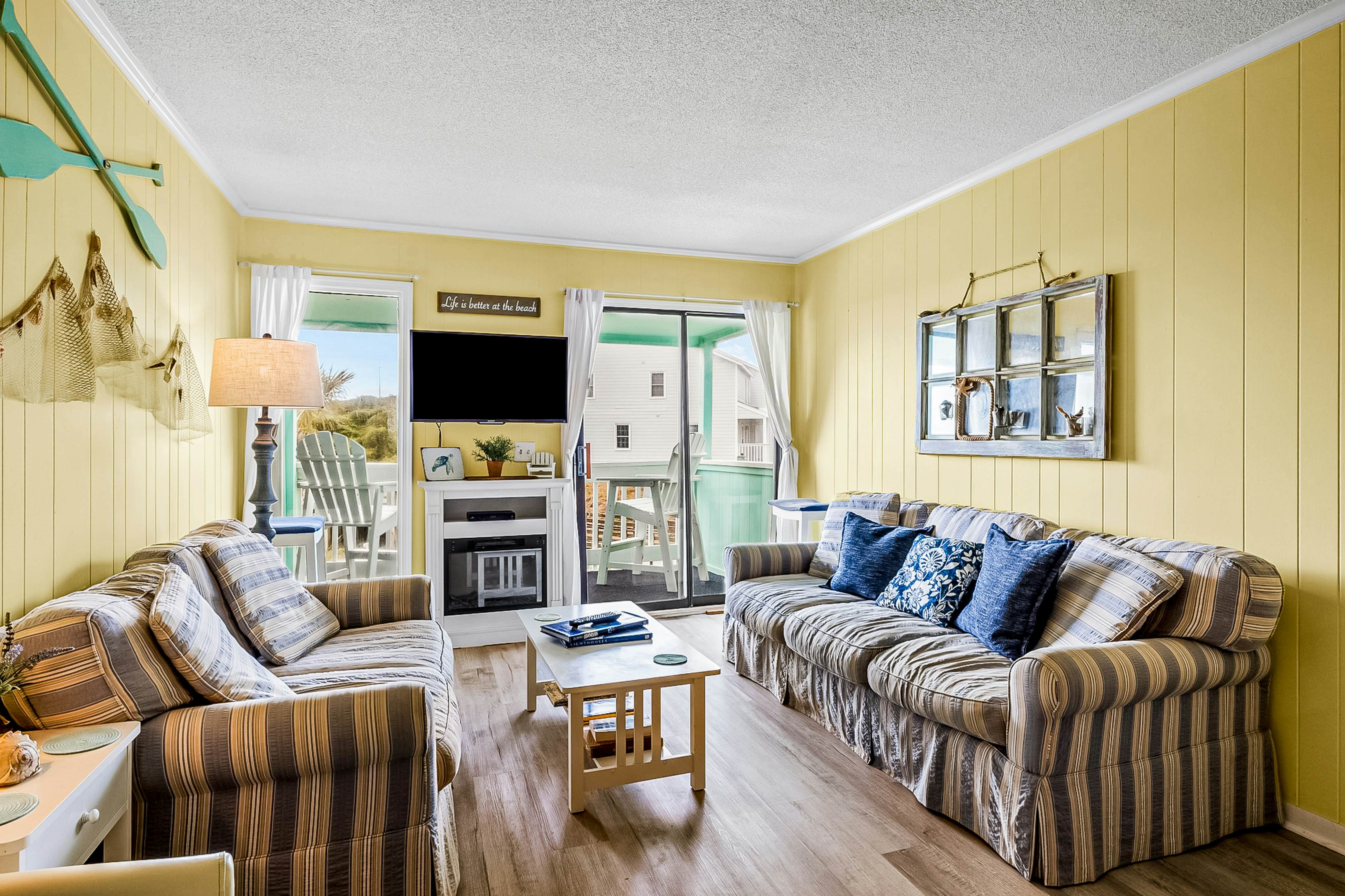 Seaspray 149 2 BD Atlantic Beach, NC Vacation Rental Vacasa