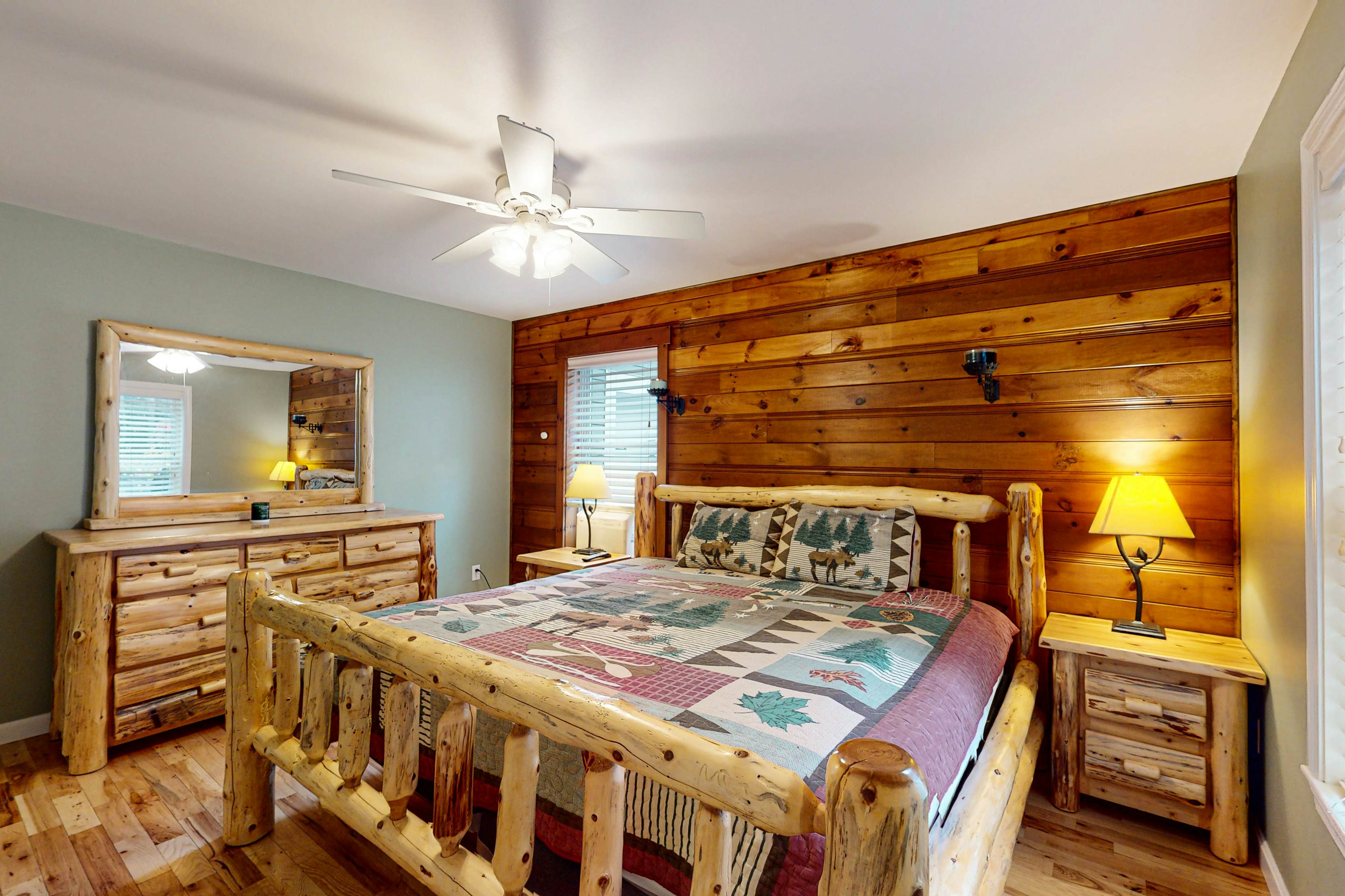 Little Sebago Luxury 4 BD Windham, ME Vacation Rental Vacasa