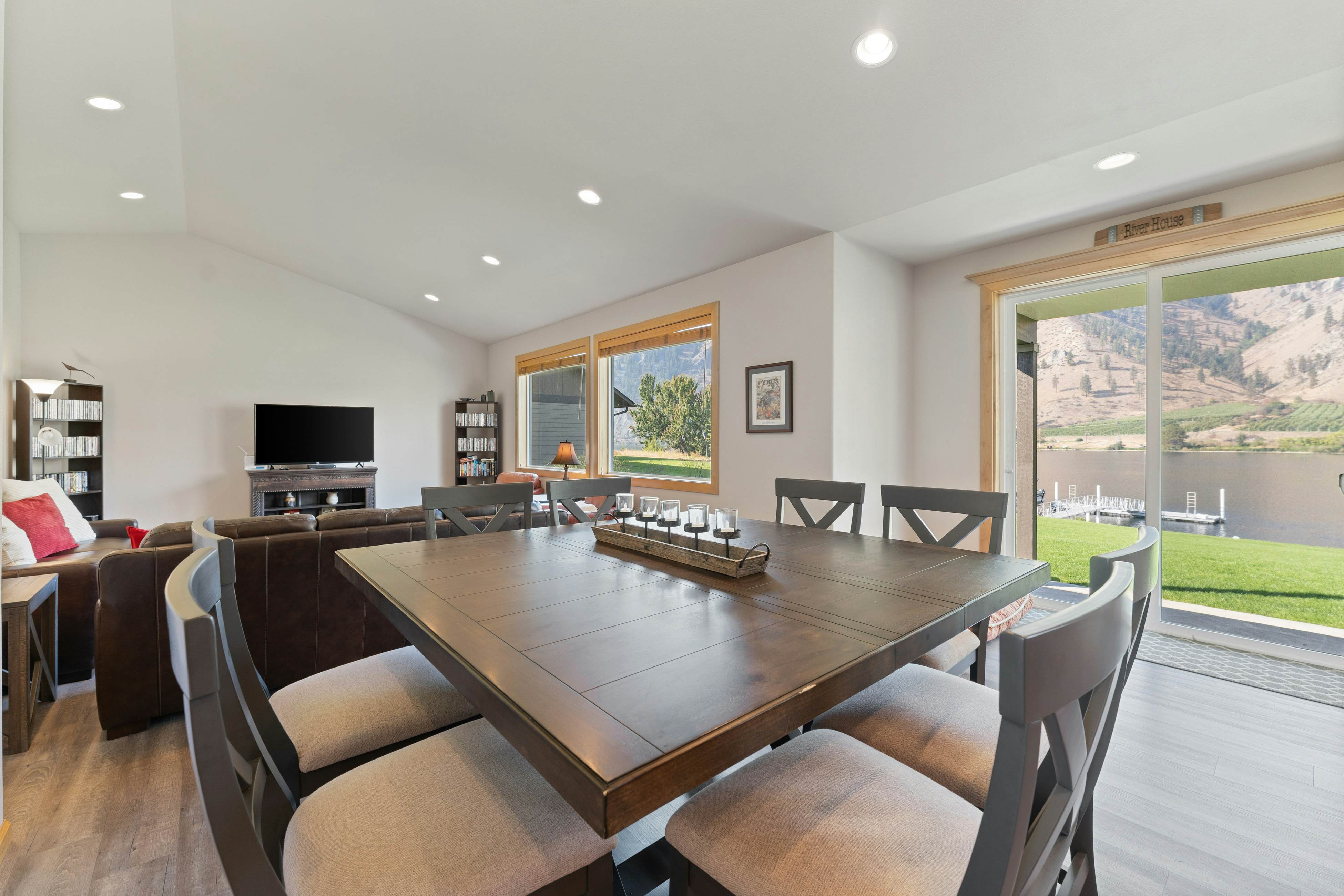 Connect with the Columbia