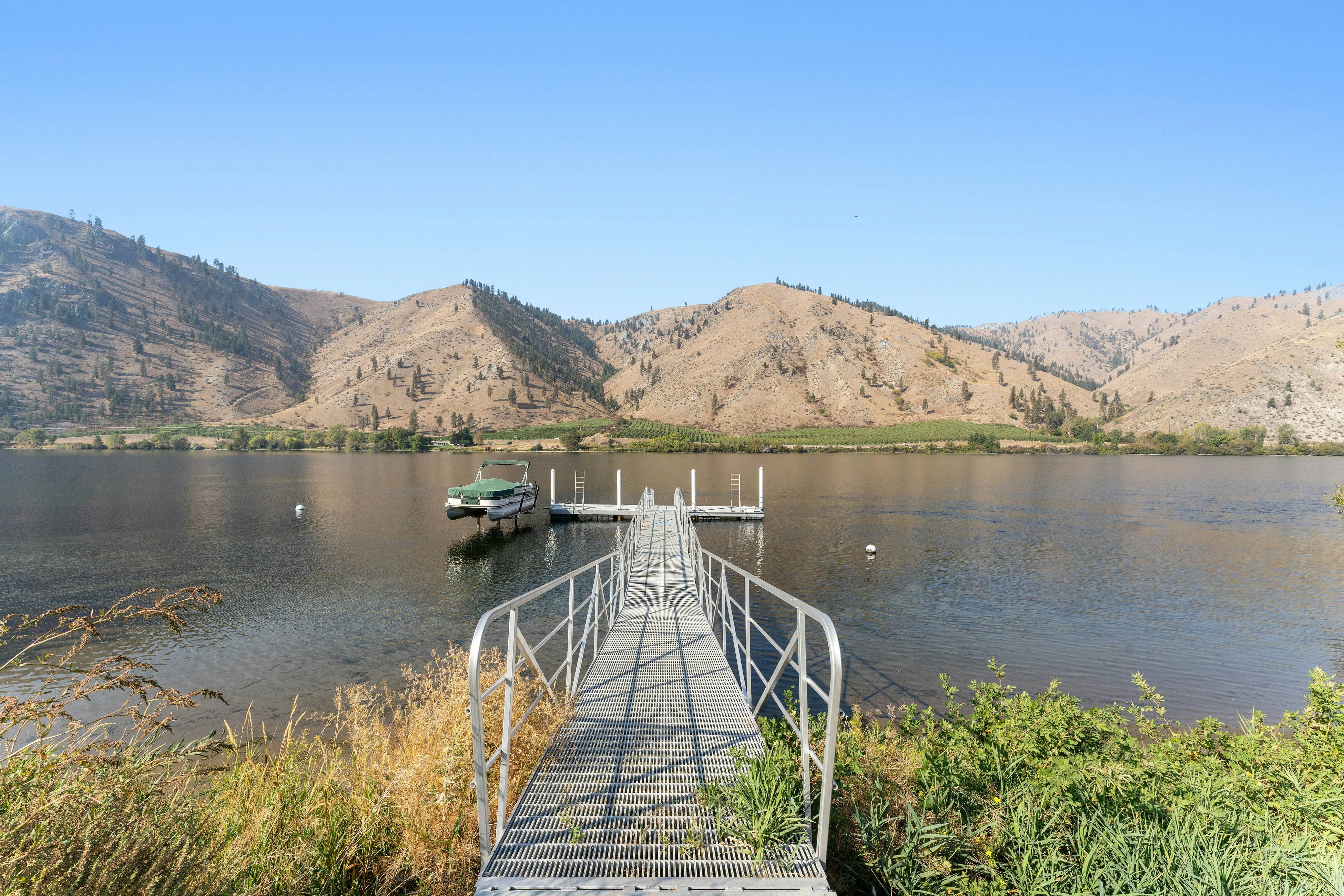 Connect with the Columbia