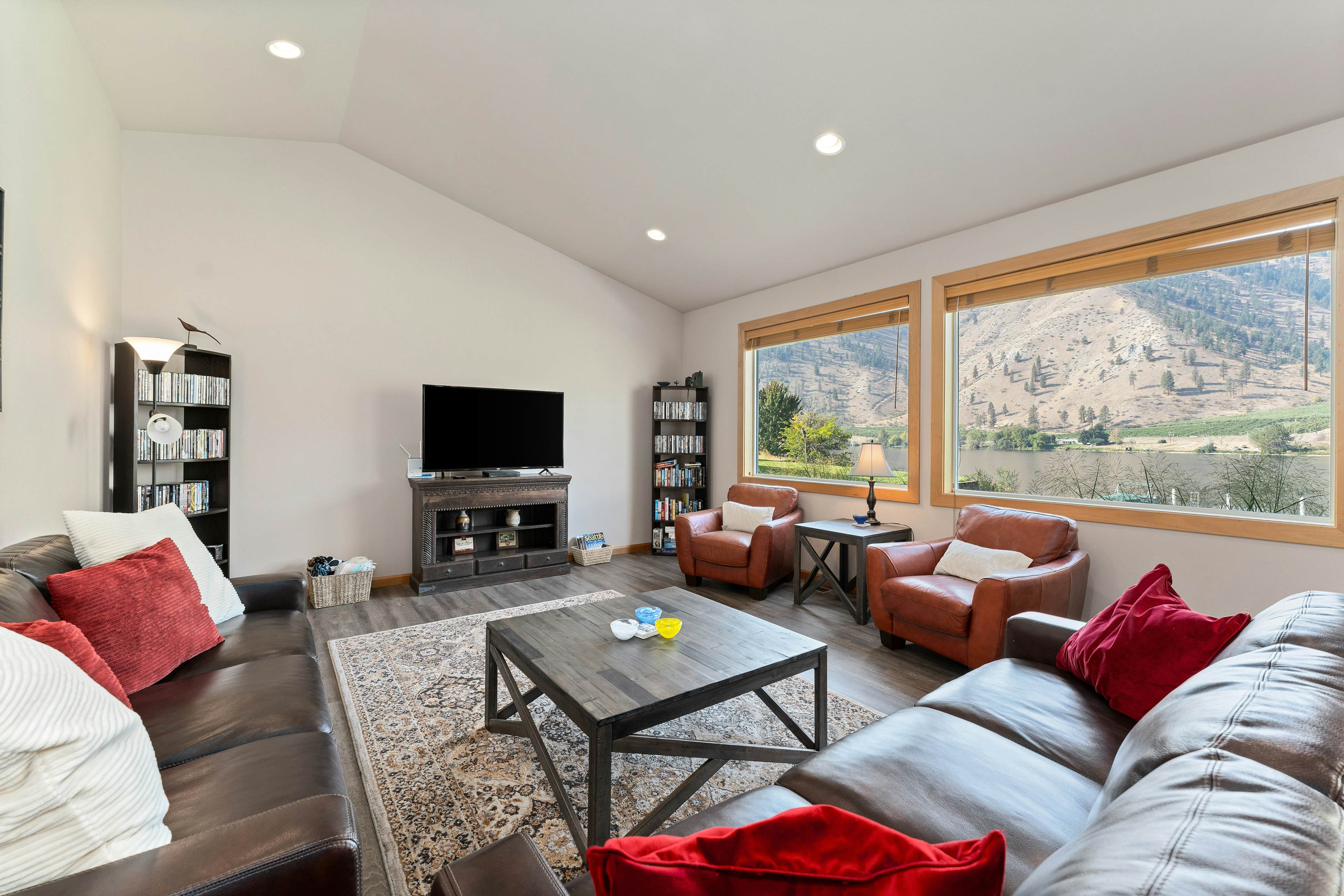 Connect with the Columbia