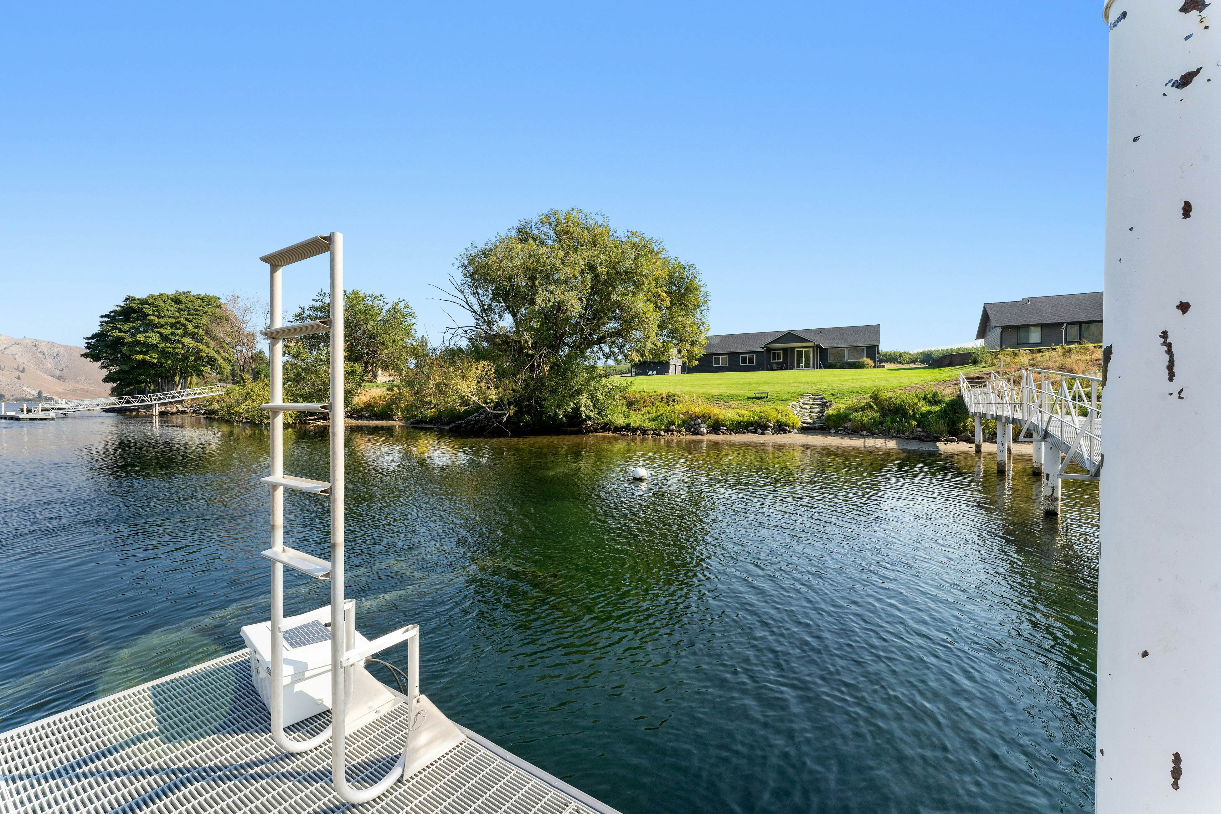 Connect with the Columbia