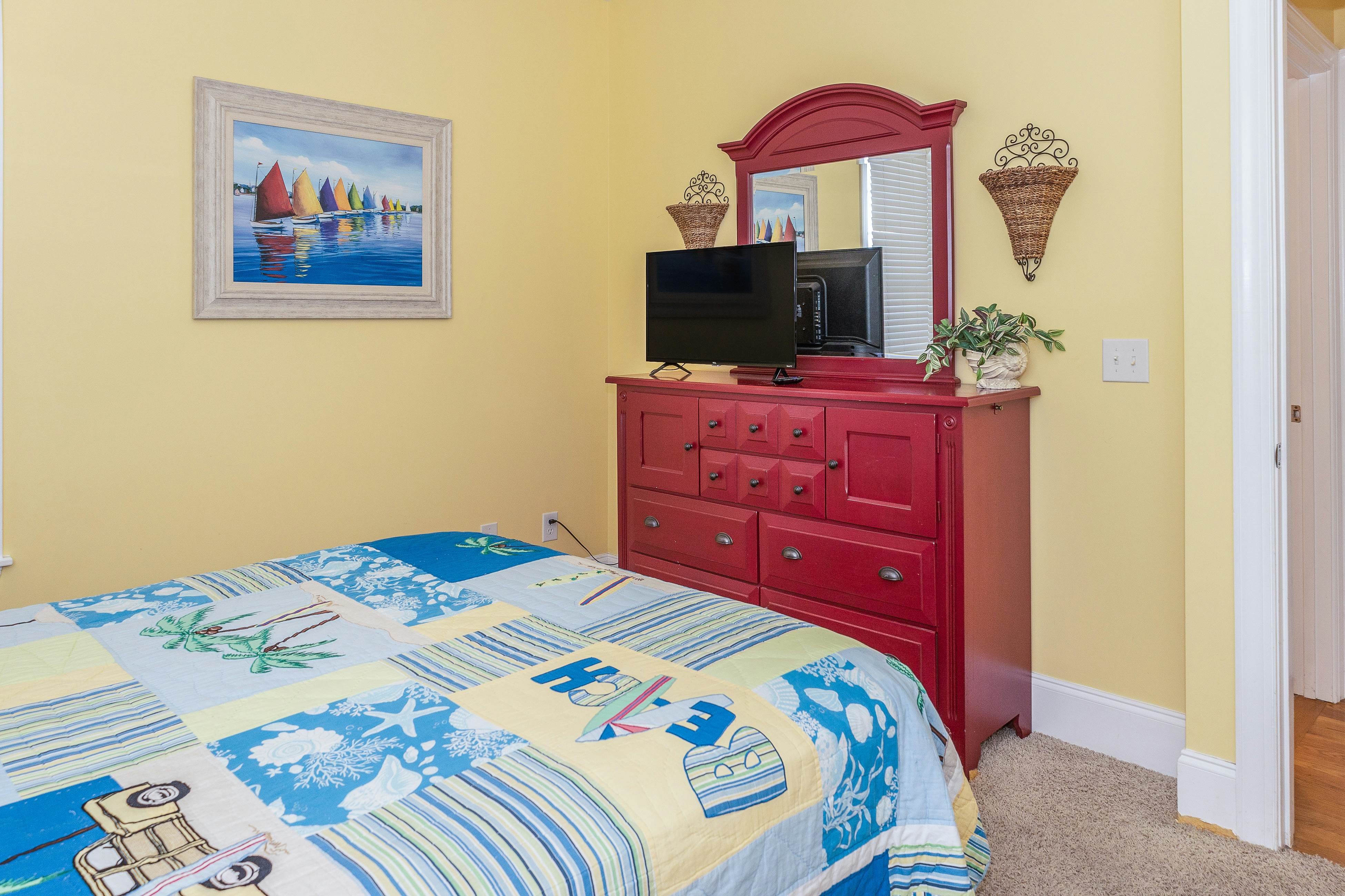 Pirate's Cove 5 BD Carolina Beach, NC Vacation Rental Vacasa