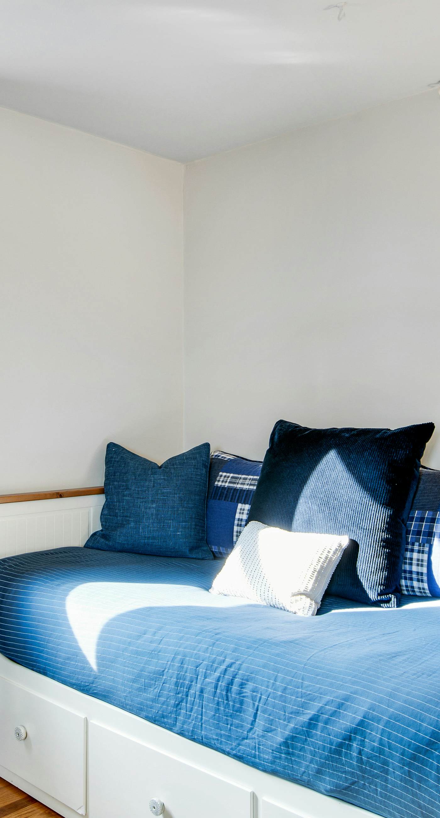 Peaceful Lakeside Retreat