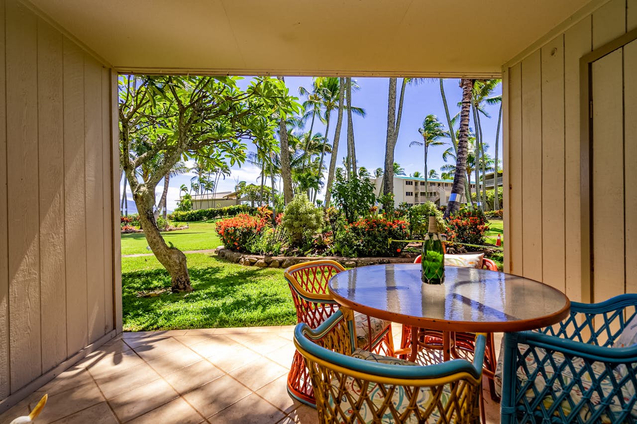 Wavecrest C109 1 BD Kaunakakai, HI Vacation Rental Vacasa
