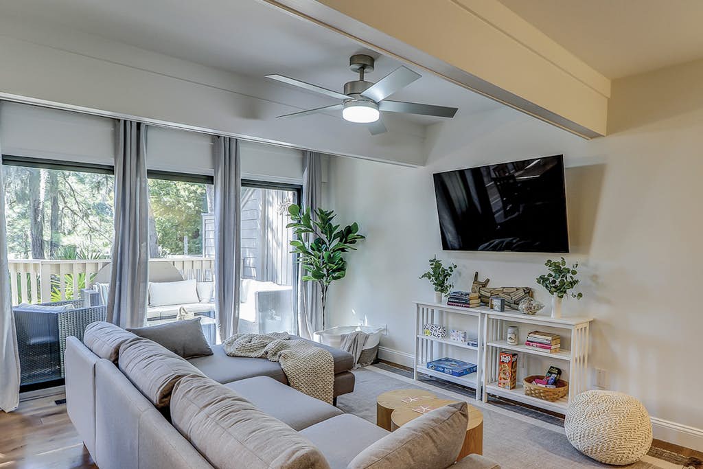 Beautiful, dog-friendly villa with pool close to beach, tennis & golf - updated — Hilton Head, SC — vacation rental