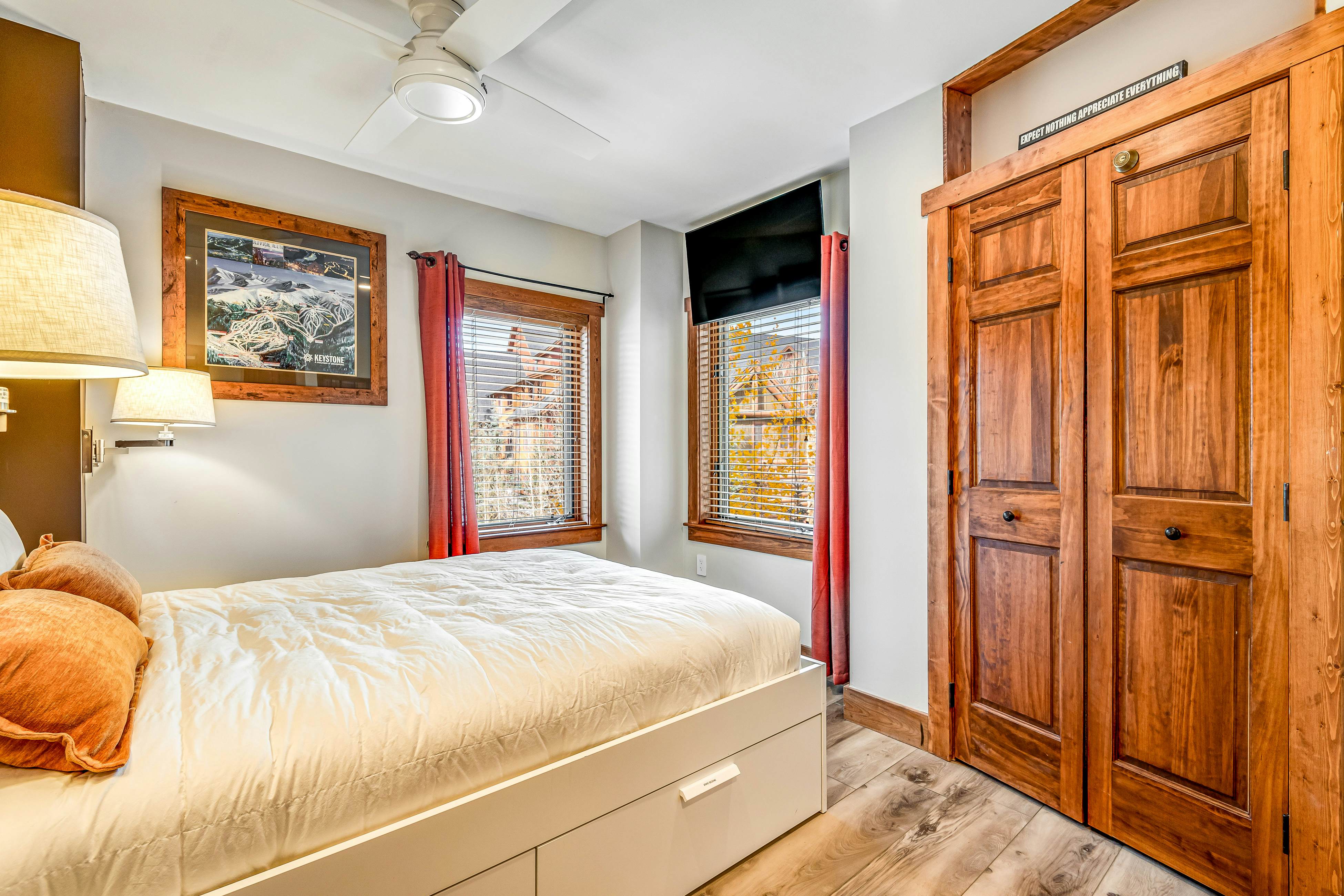 Red Hawk 2276 in Keystone