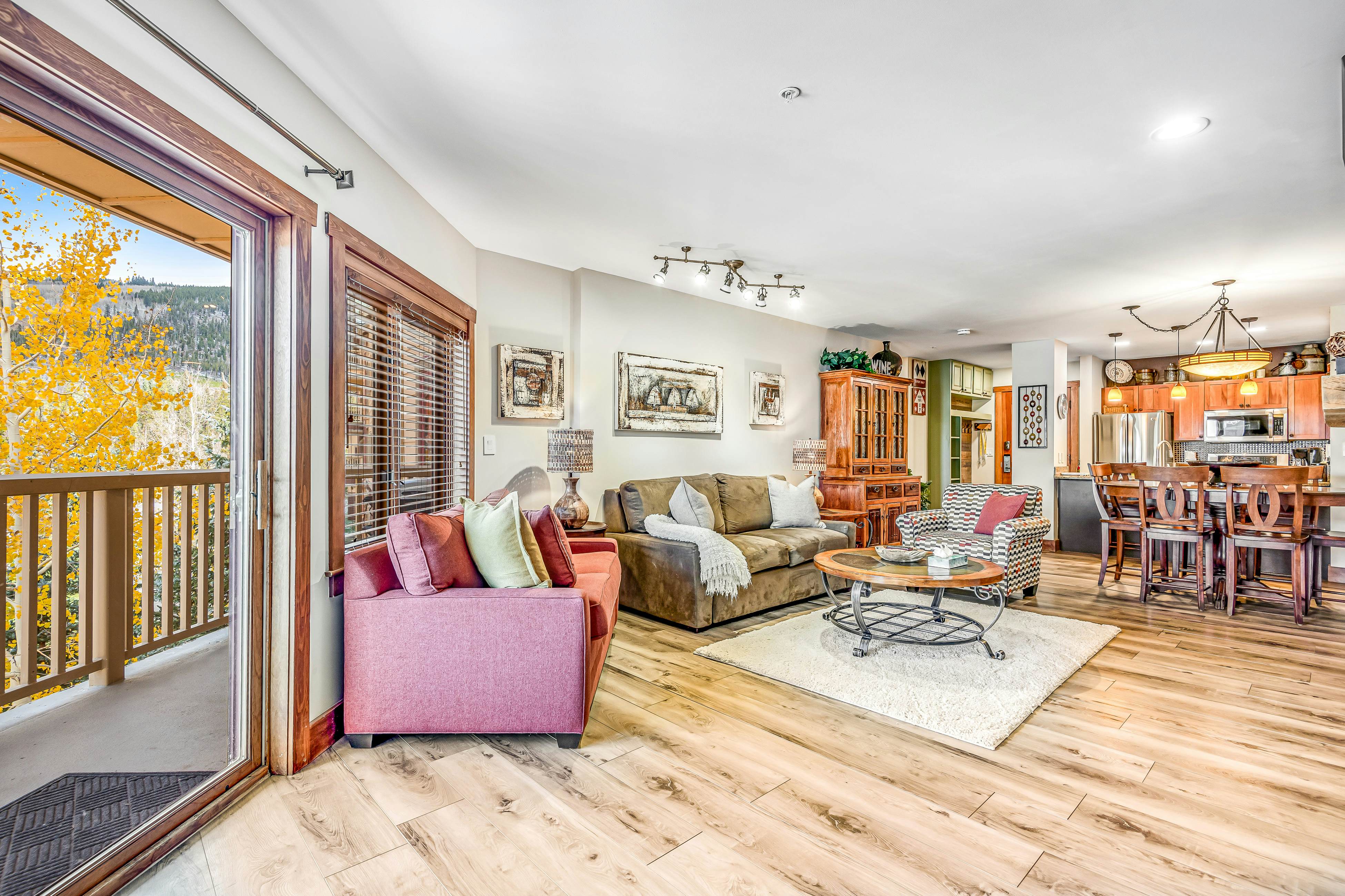 Red Hawk 2276 in Keystone