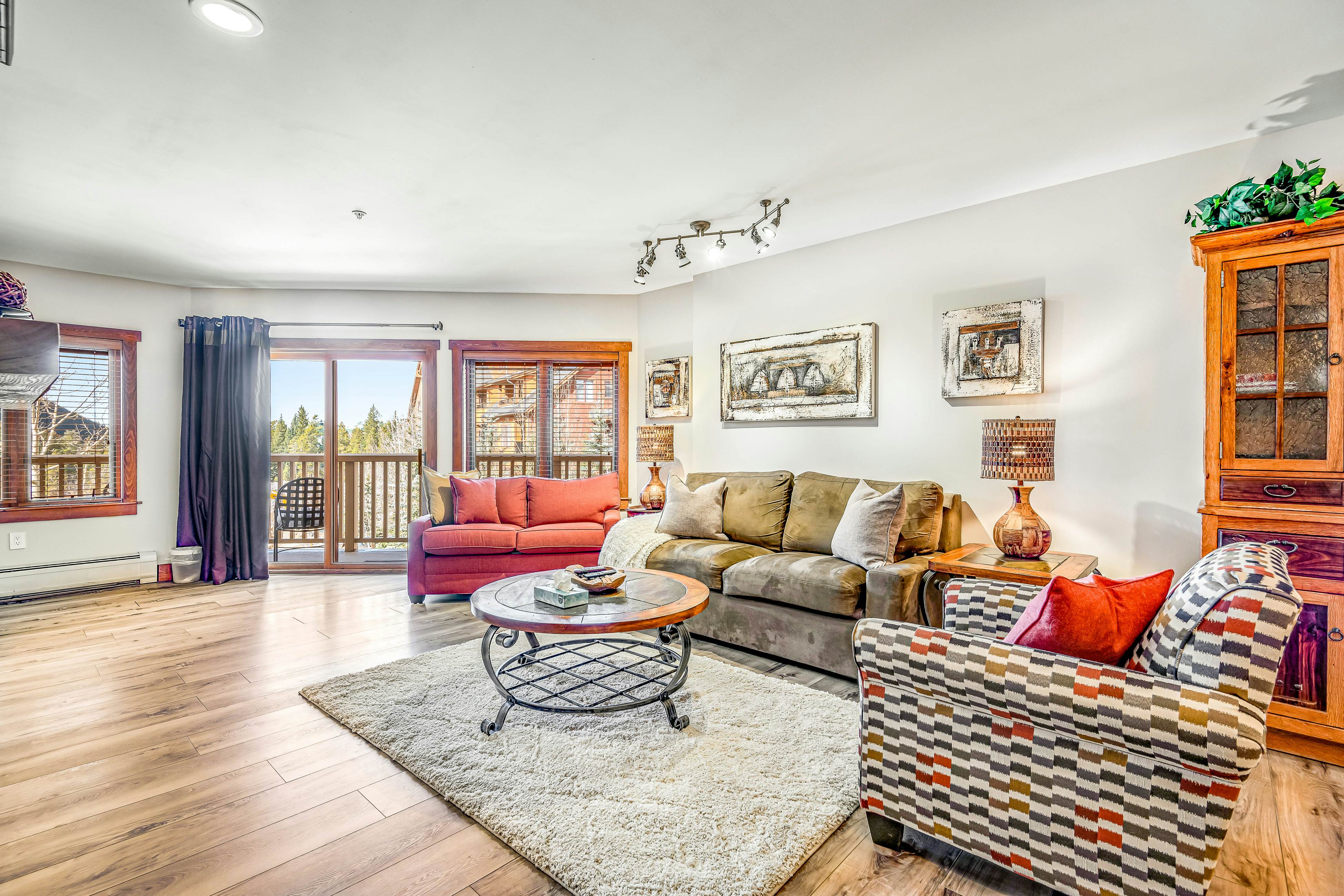 Red Hawk 2276 in Keystone