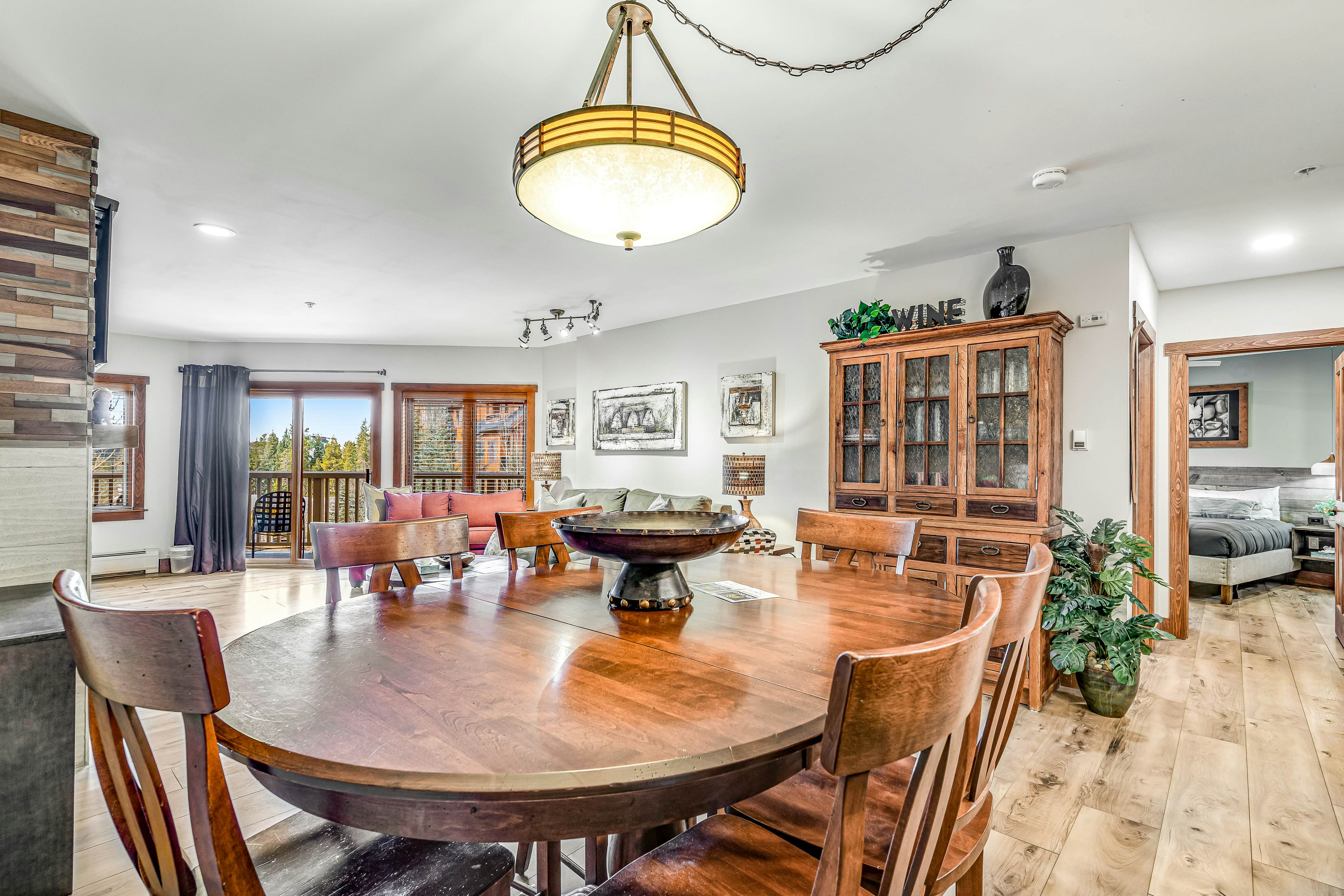 Red Hawk 2276 in Keystone